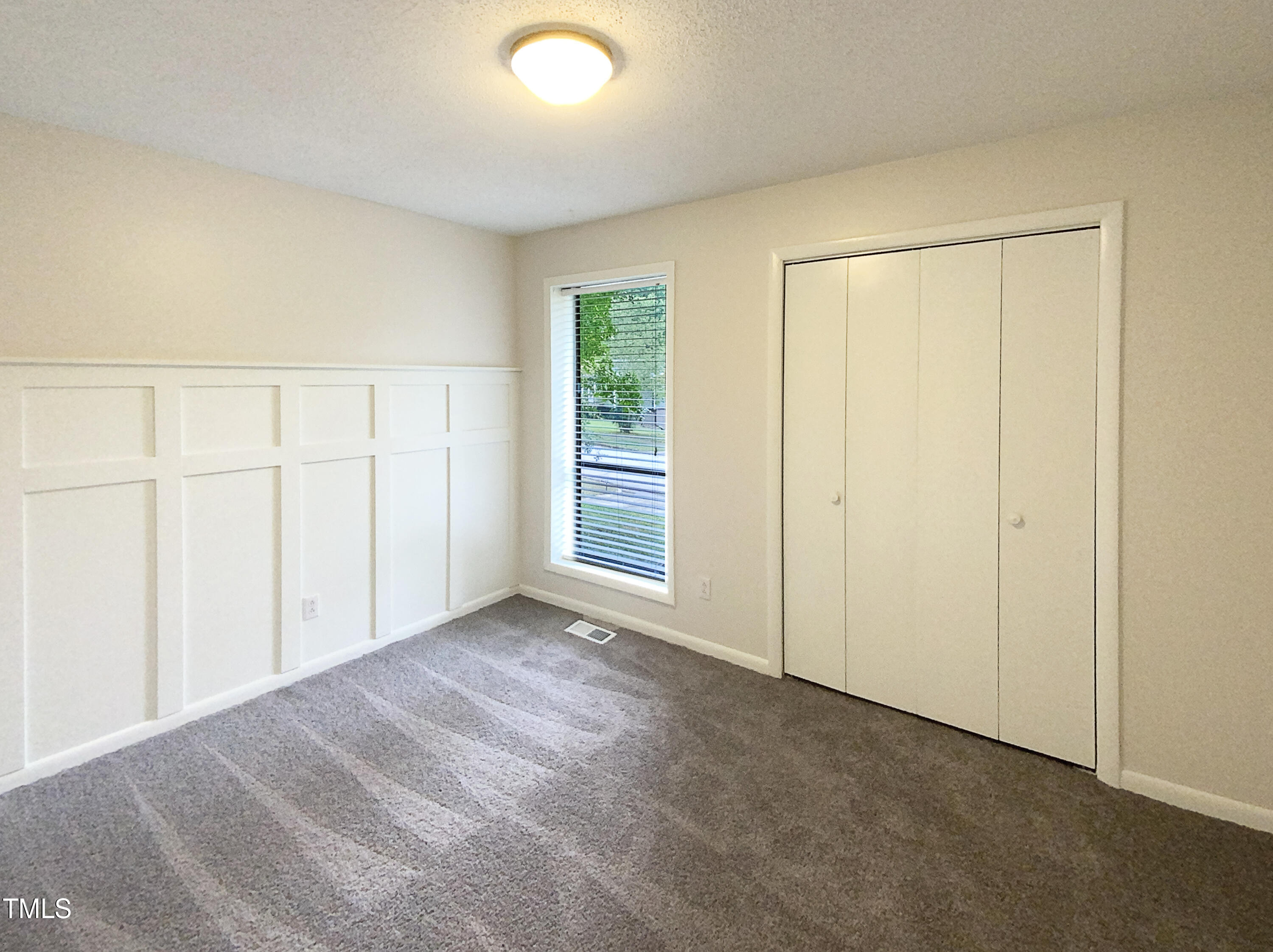 5300 Old Forge Circle Property Photo 15