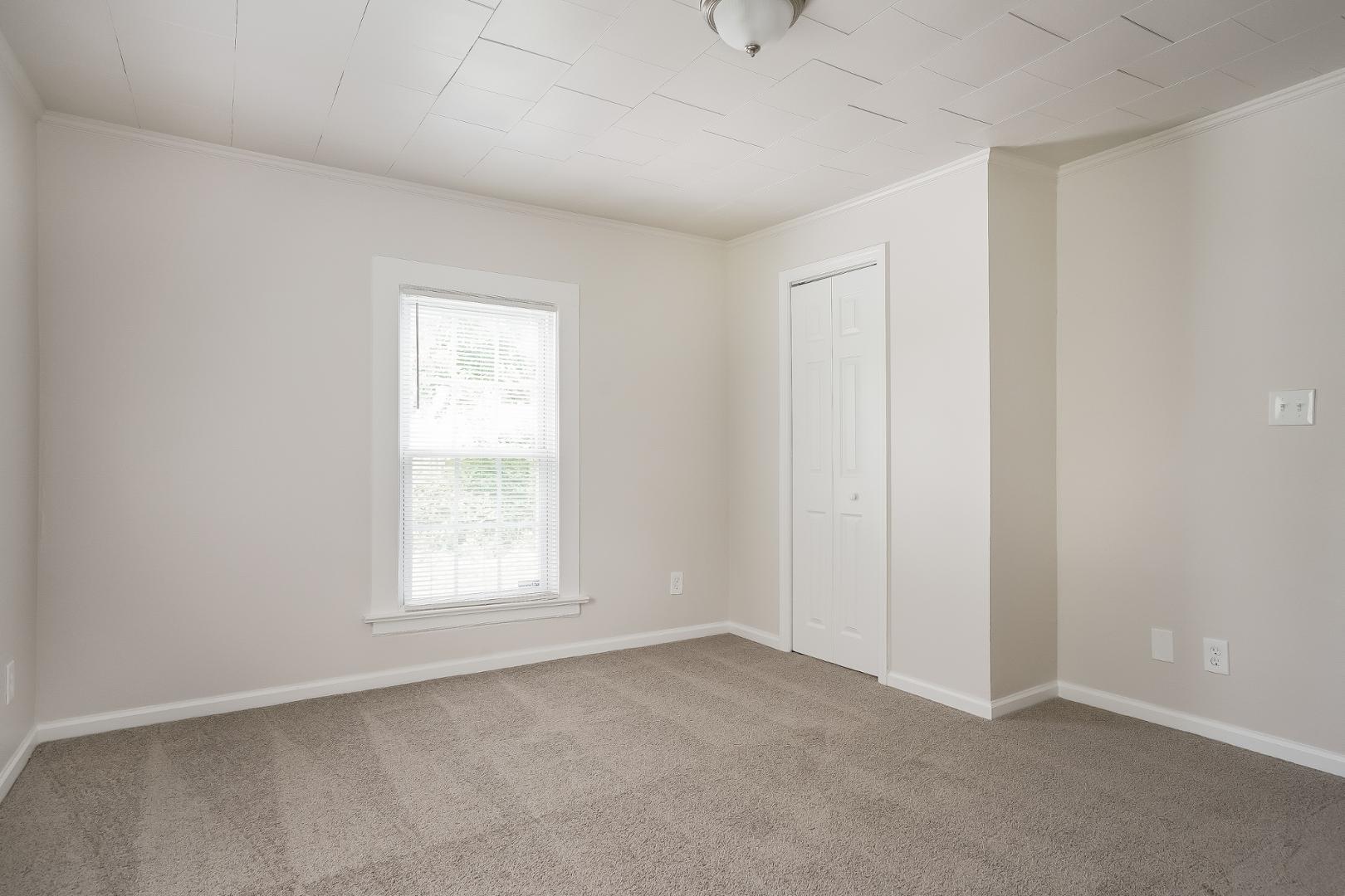 1413 Maplewood Drive Property Photo 15