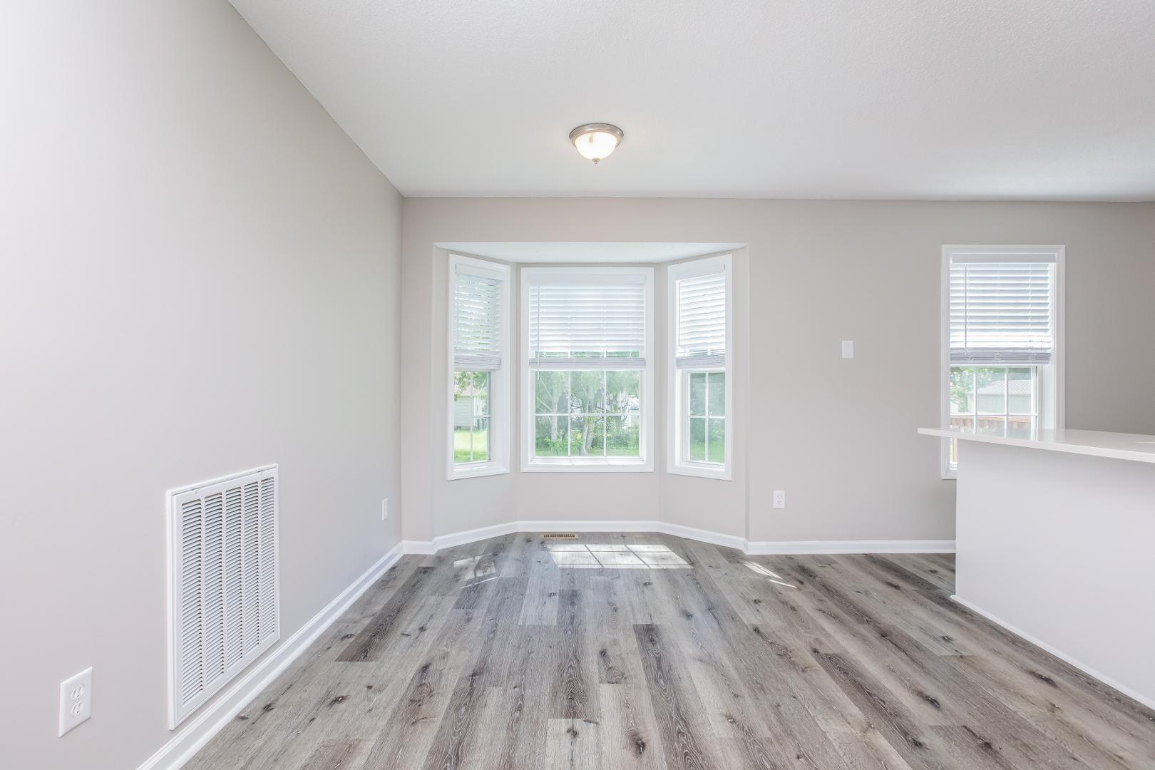 1215 Piney Glen Lane Property Photo 6