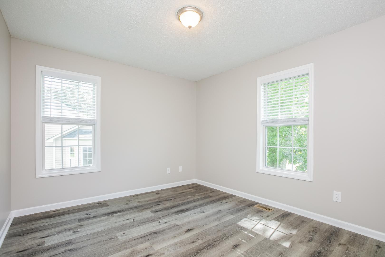 1215 Piney Glen Lane Property Photo 14