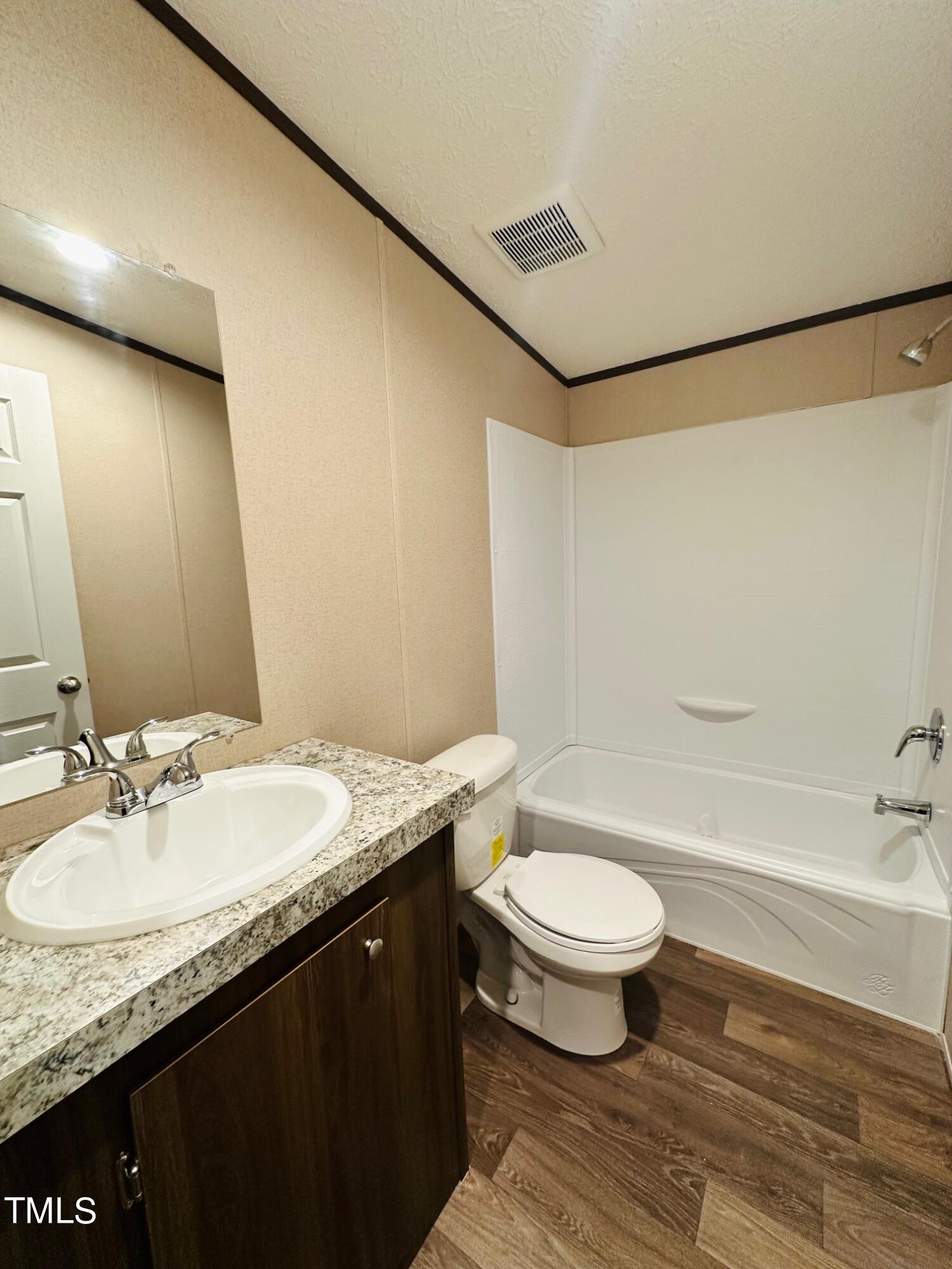 117 Little John Court Property Photo 17