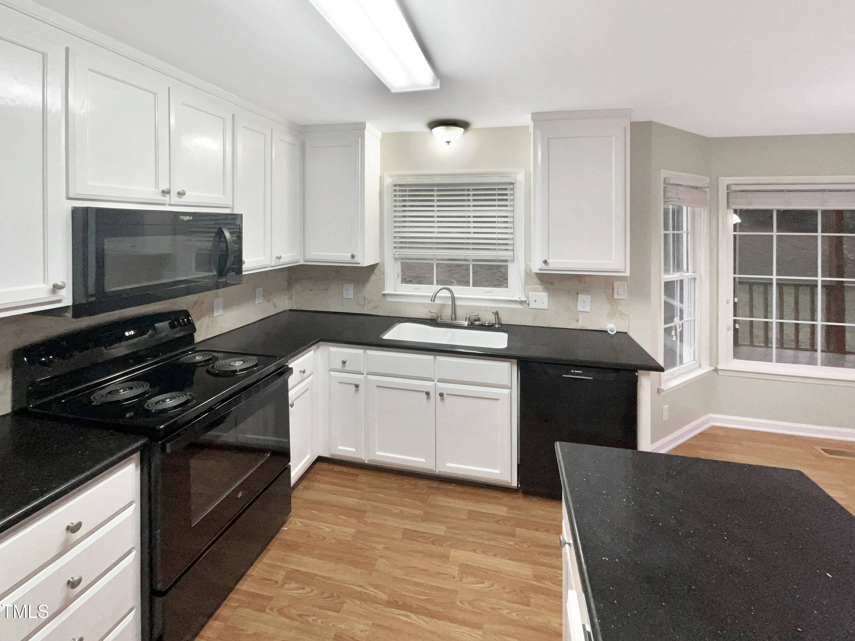 104 Deerwalk Court Property Photo 2