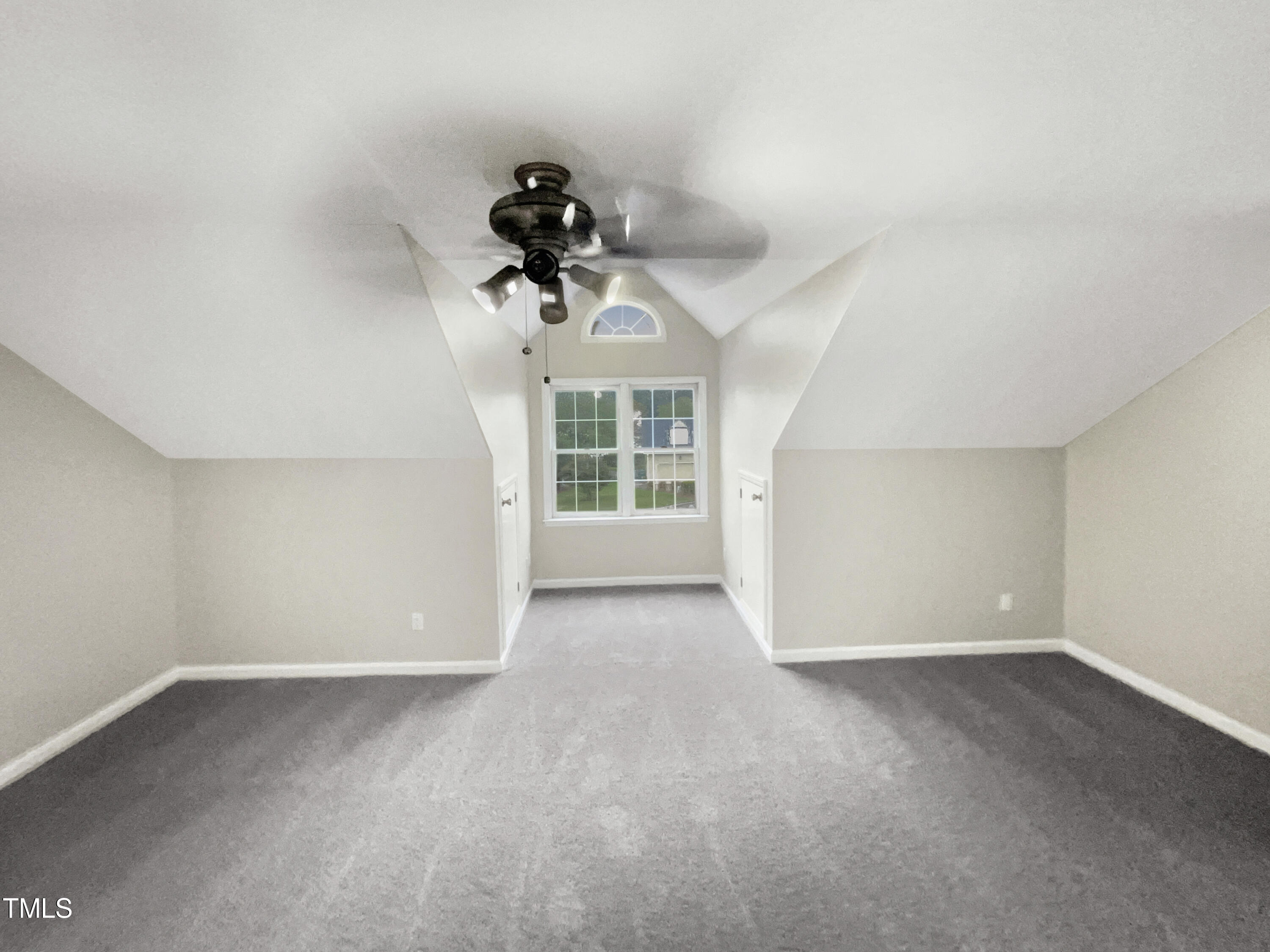 104 Deerwalk Court Property Photo 4