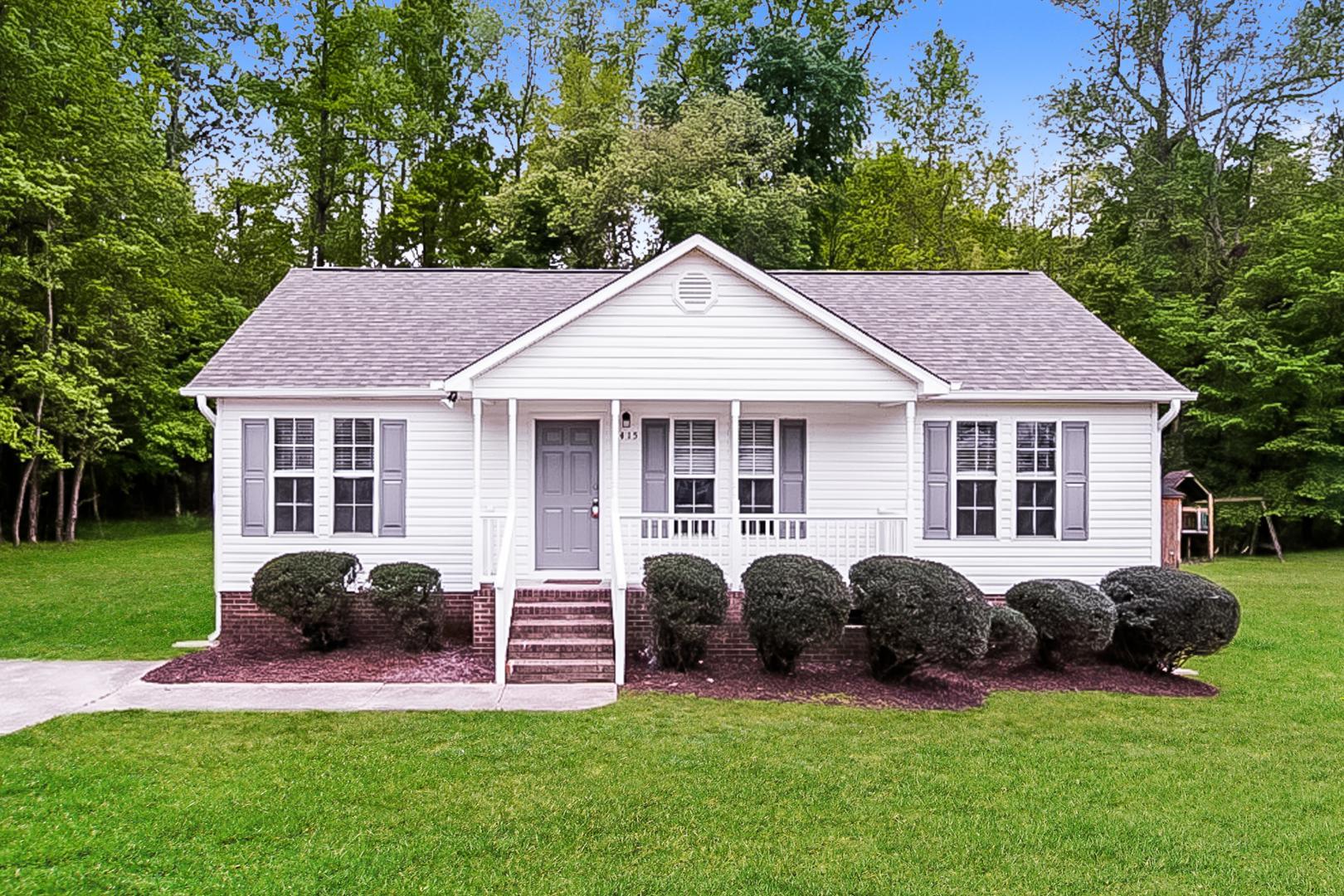 1415 Smokey Mountain Drive Property Photo 1