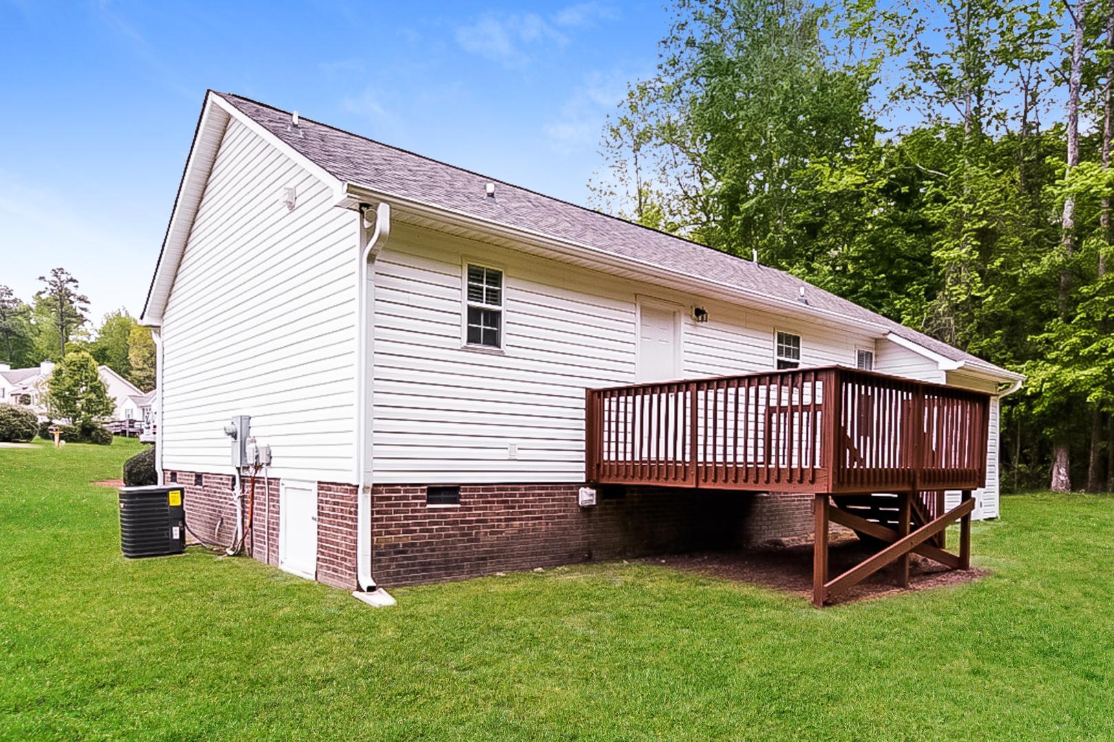 1415 Smokey Mountain Drive Property Photo 15