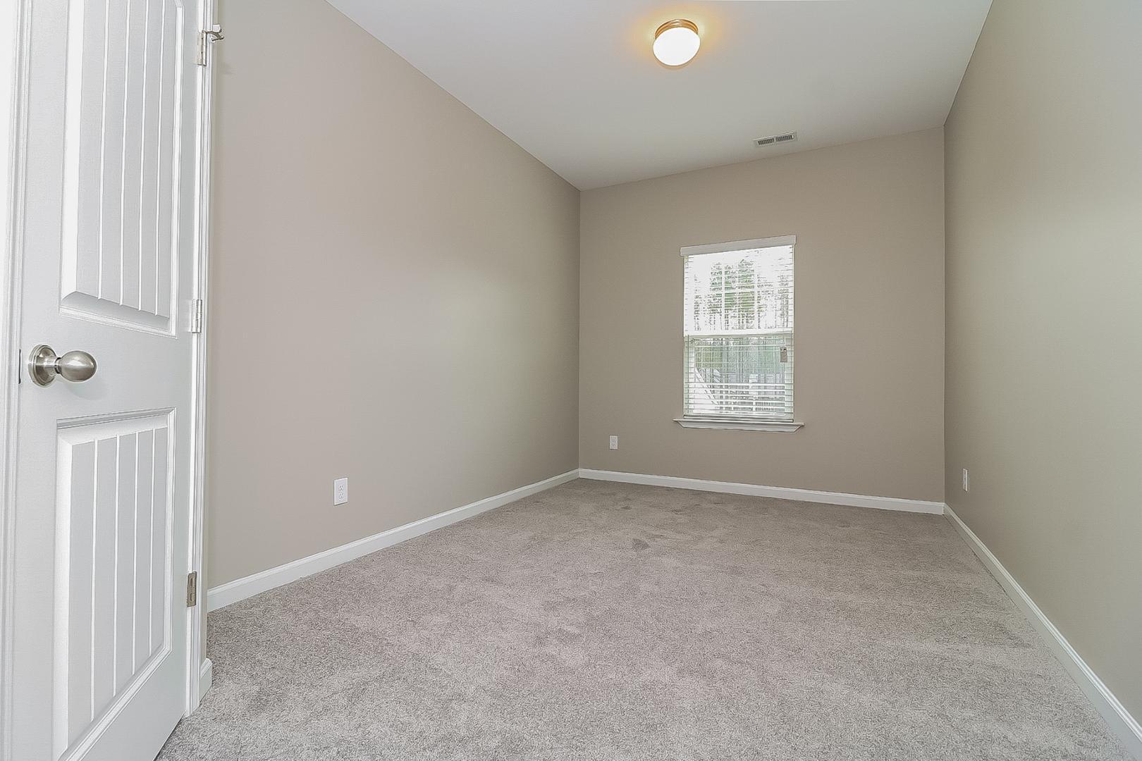15 Creststone Court Property Photo 12