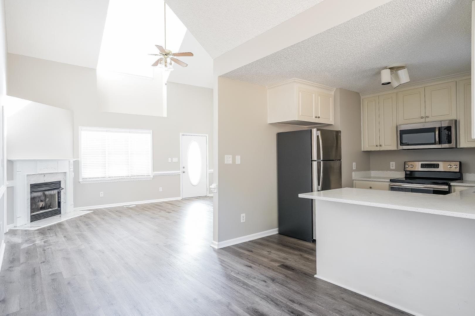 2330 Sumter Drive Property Photo 8