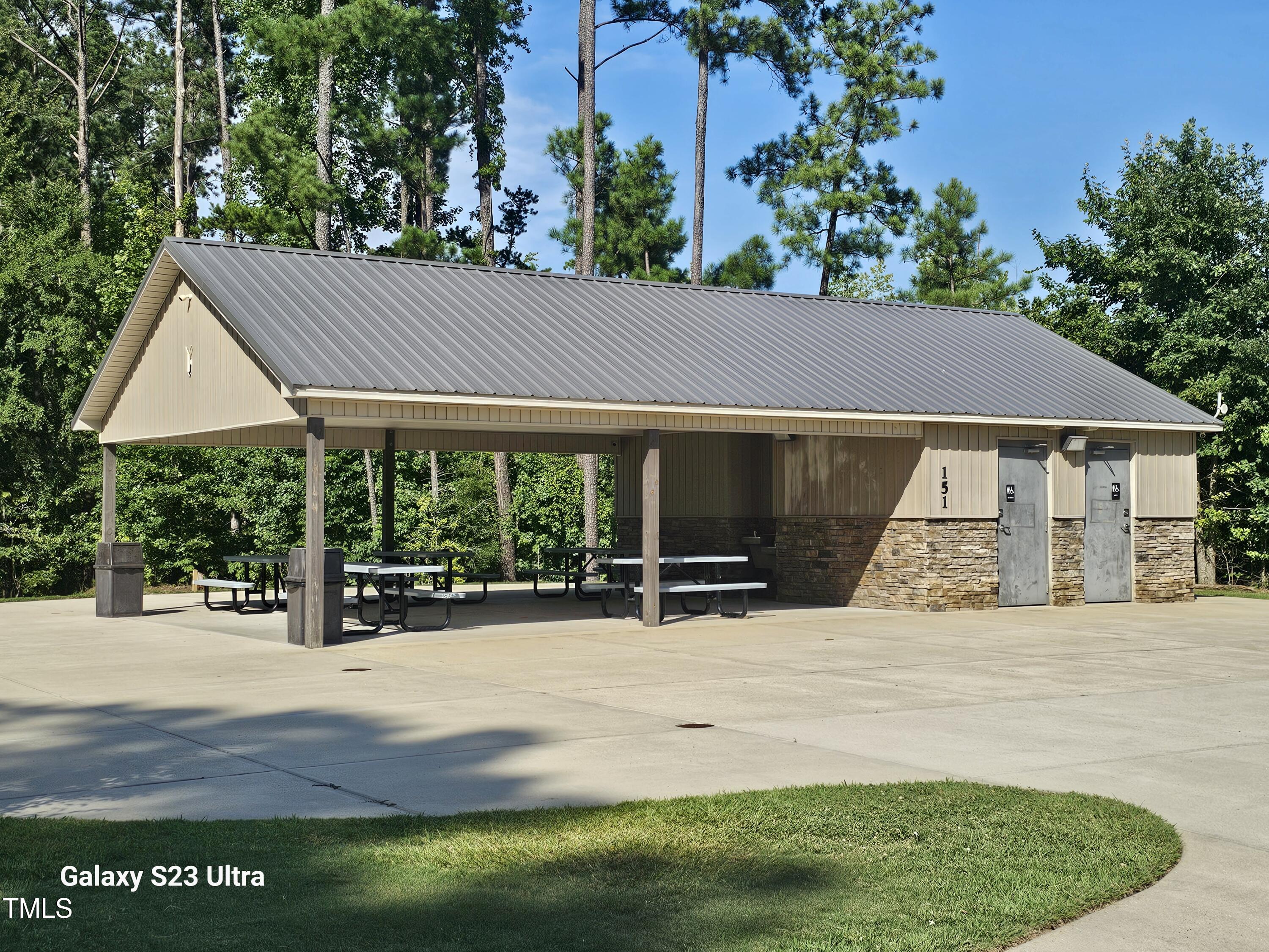 68 Capeside Court Property Photo 44