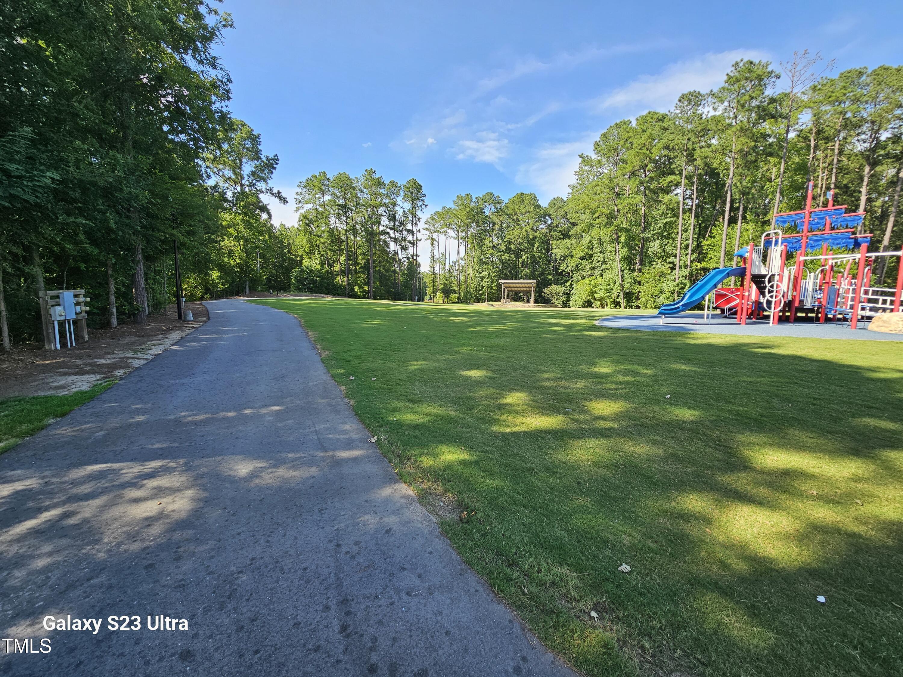 68 Capeside Court Property Photo 45