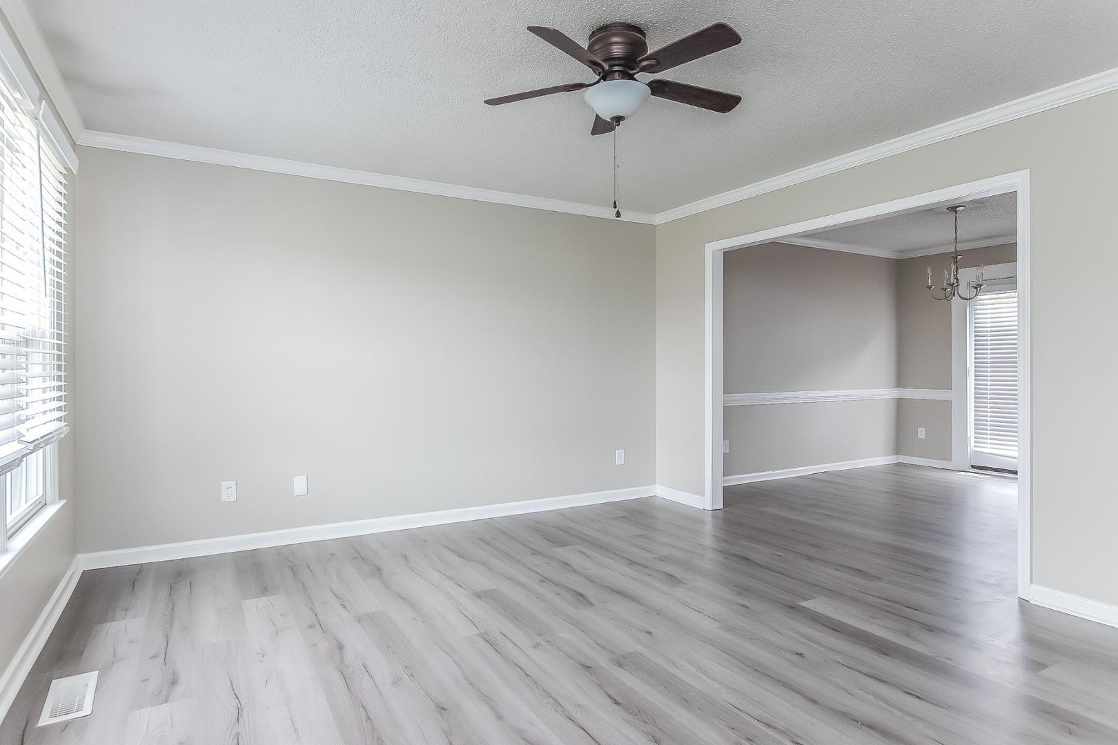 169 Kent Street Property Photo 3