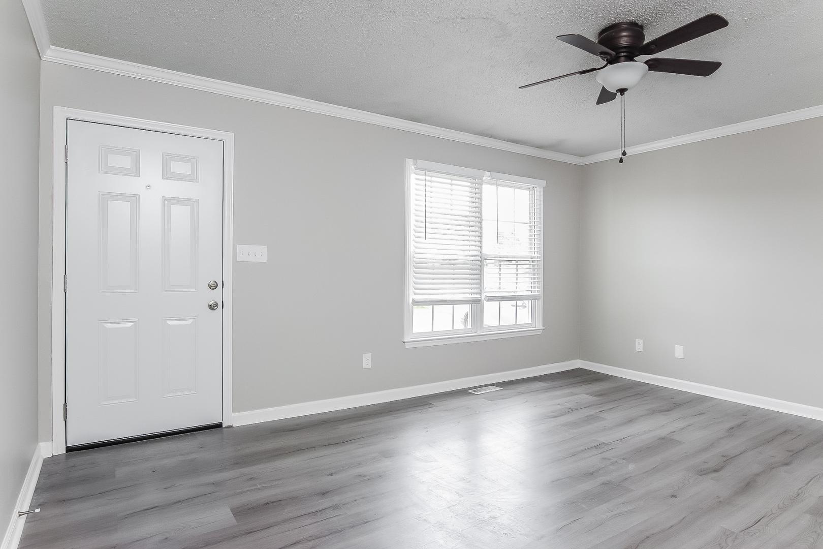 169 Kent Street Property Photo 5