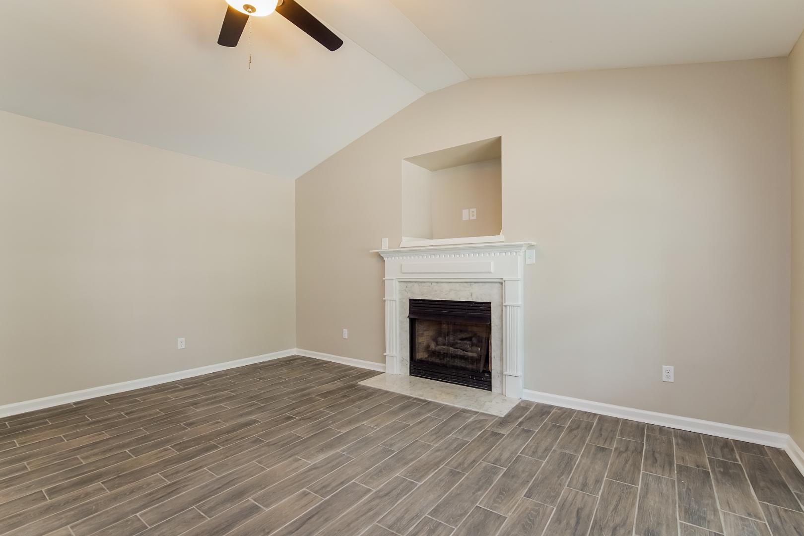 1721 Brown Owl Drive Property Photo 4