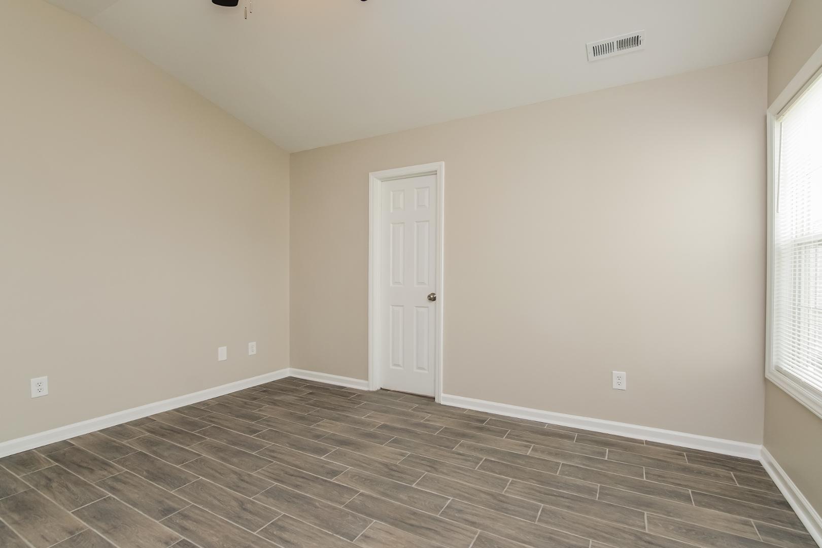 1721 Brown Owl Drive Property Photo 11