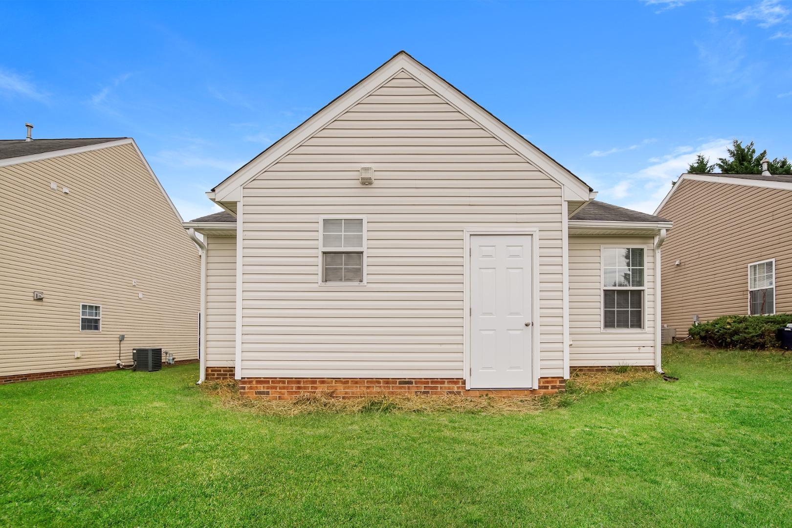 1721 Brown Owl Drive Property Photo 14