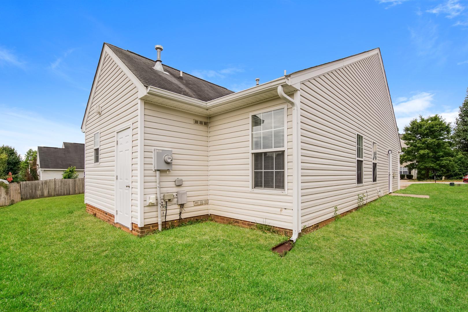 1721 Brown Owl Drive Property Photo 16