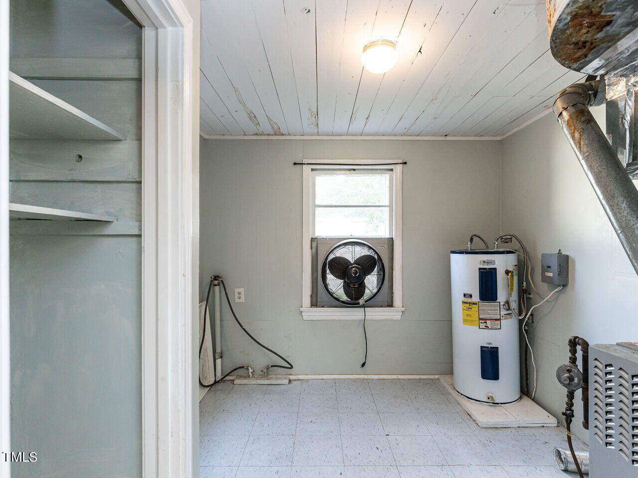 110 W Parker Street Property Photo 22