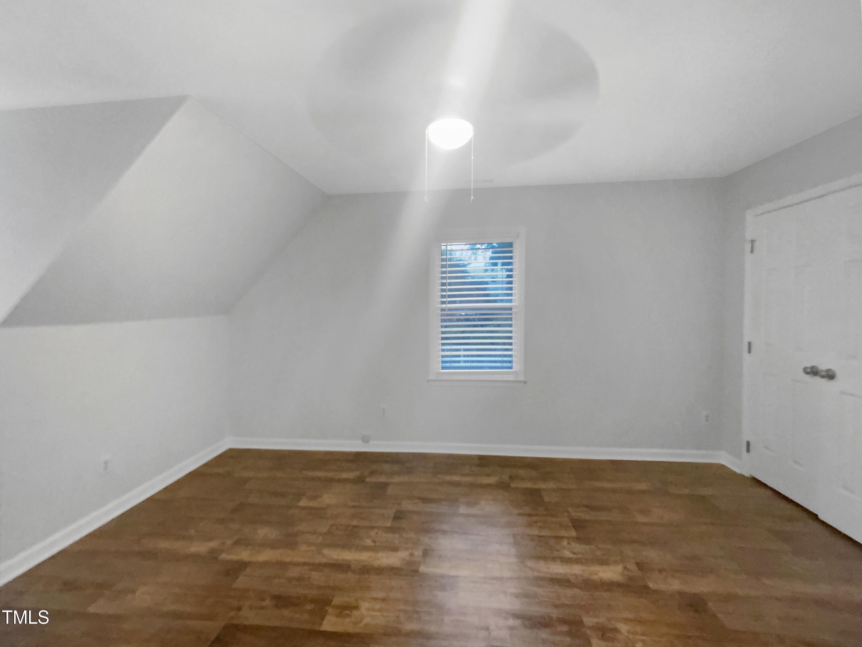 2809 Kempsford Place Property Photo 14