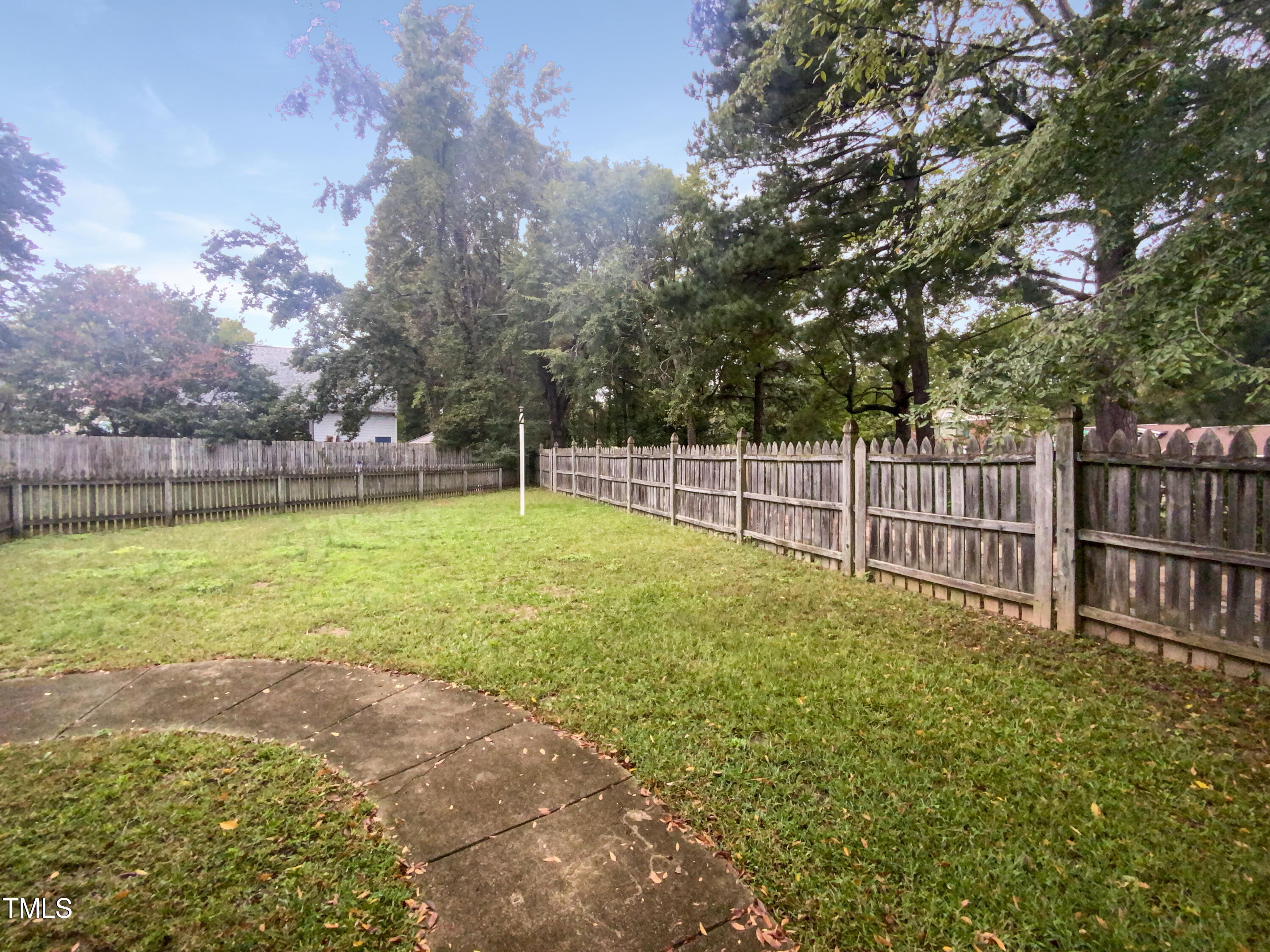 2809 Kempsford Place Property Photo 15
