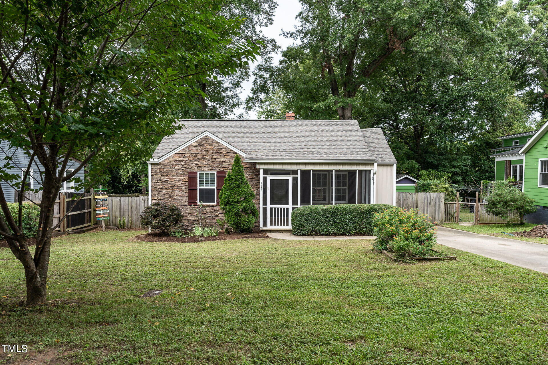 116 Plainview Avenue Property Photo