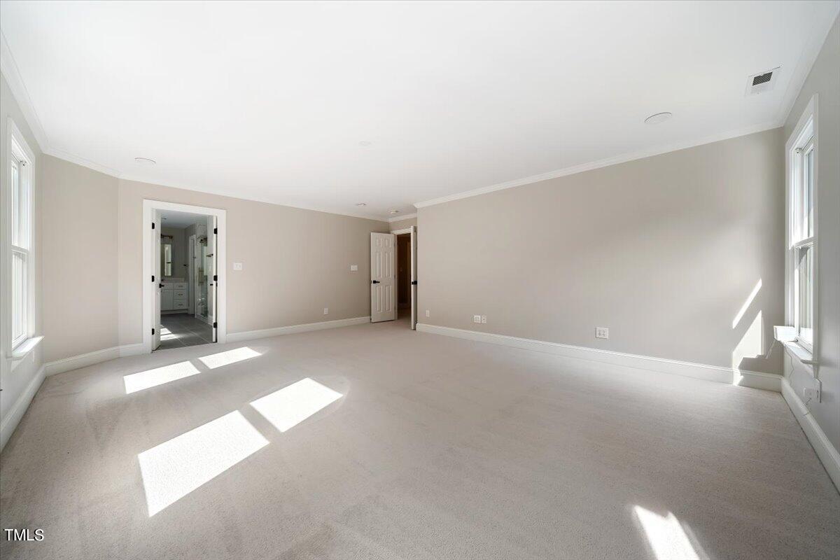6300 Swallow Cove Lane Property Photo 19