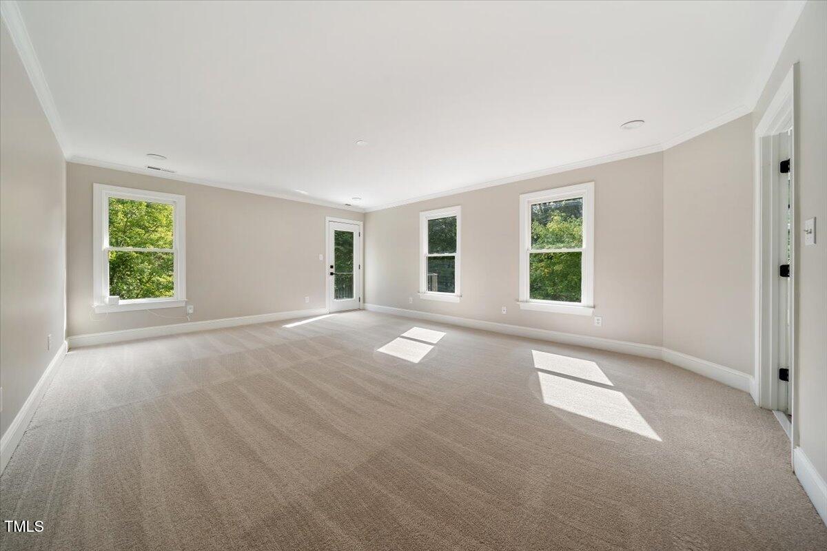 6300 Swallow Cove Lane Property Photo 20