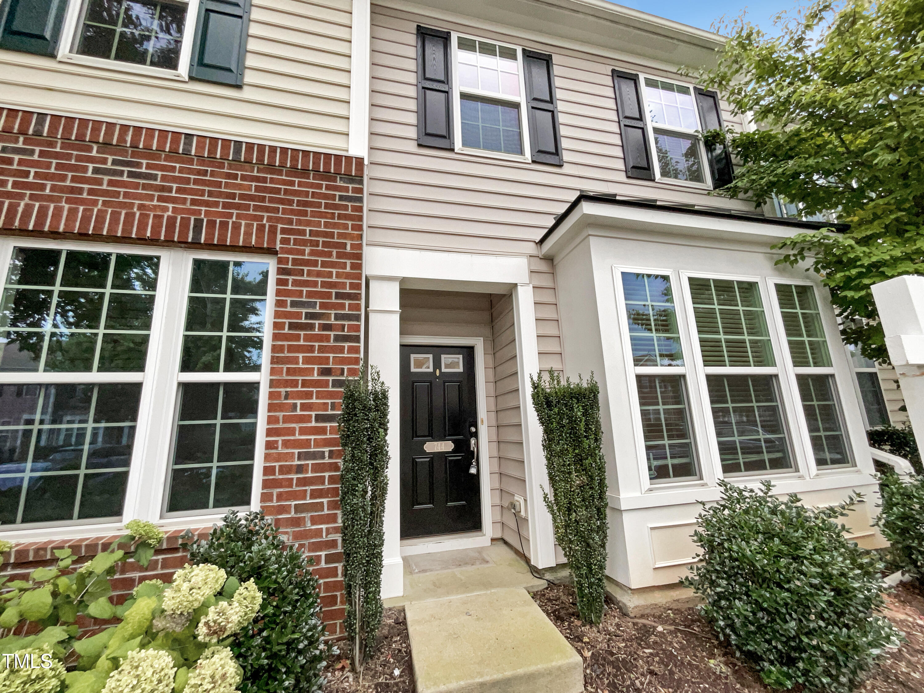 744 Cupola Drive Property Photo 1