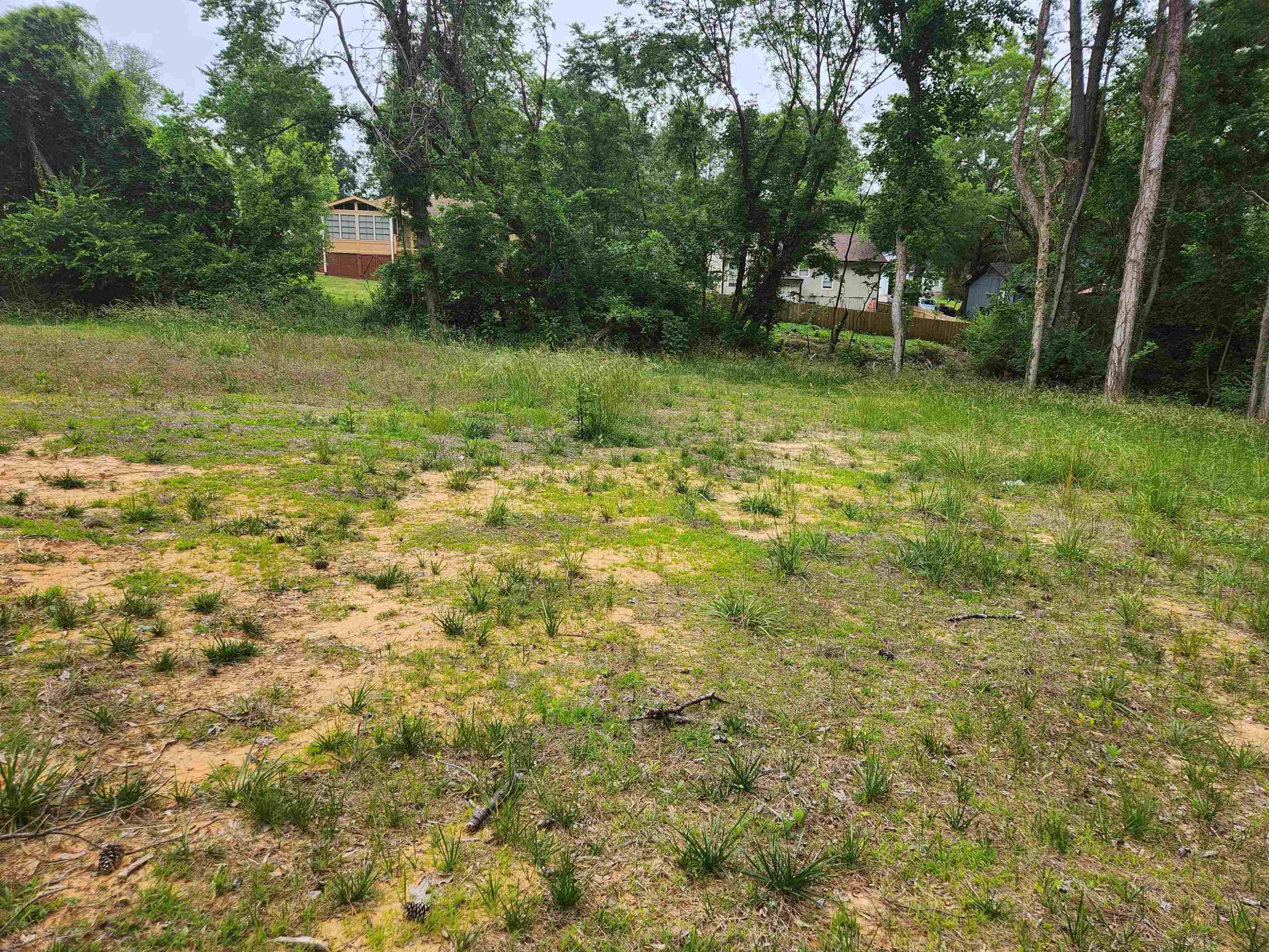 3613 B Suffolk Street Property Photo 8