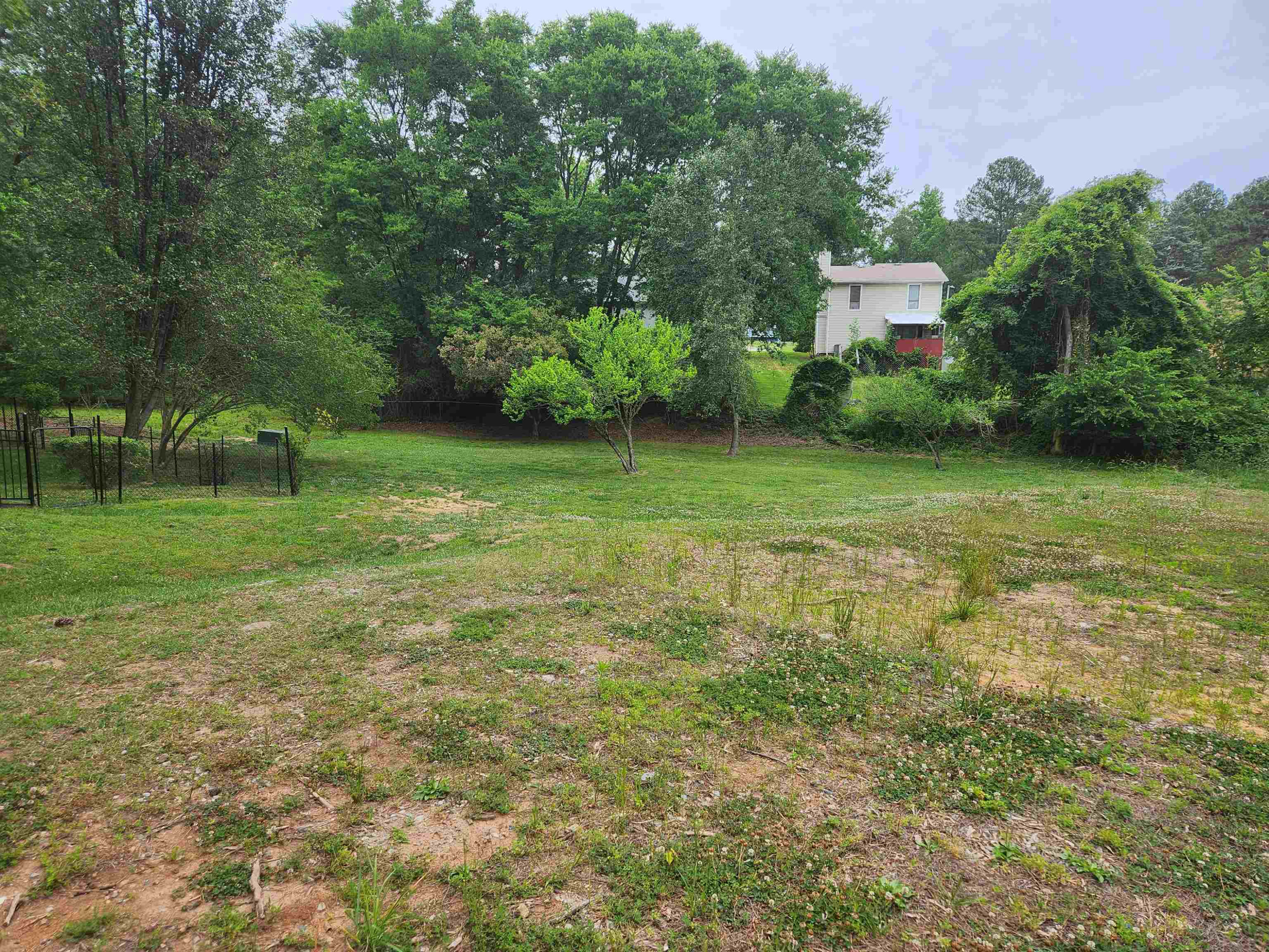3613 B Suffolk Street Property Photo 23