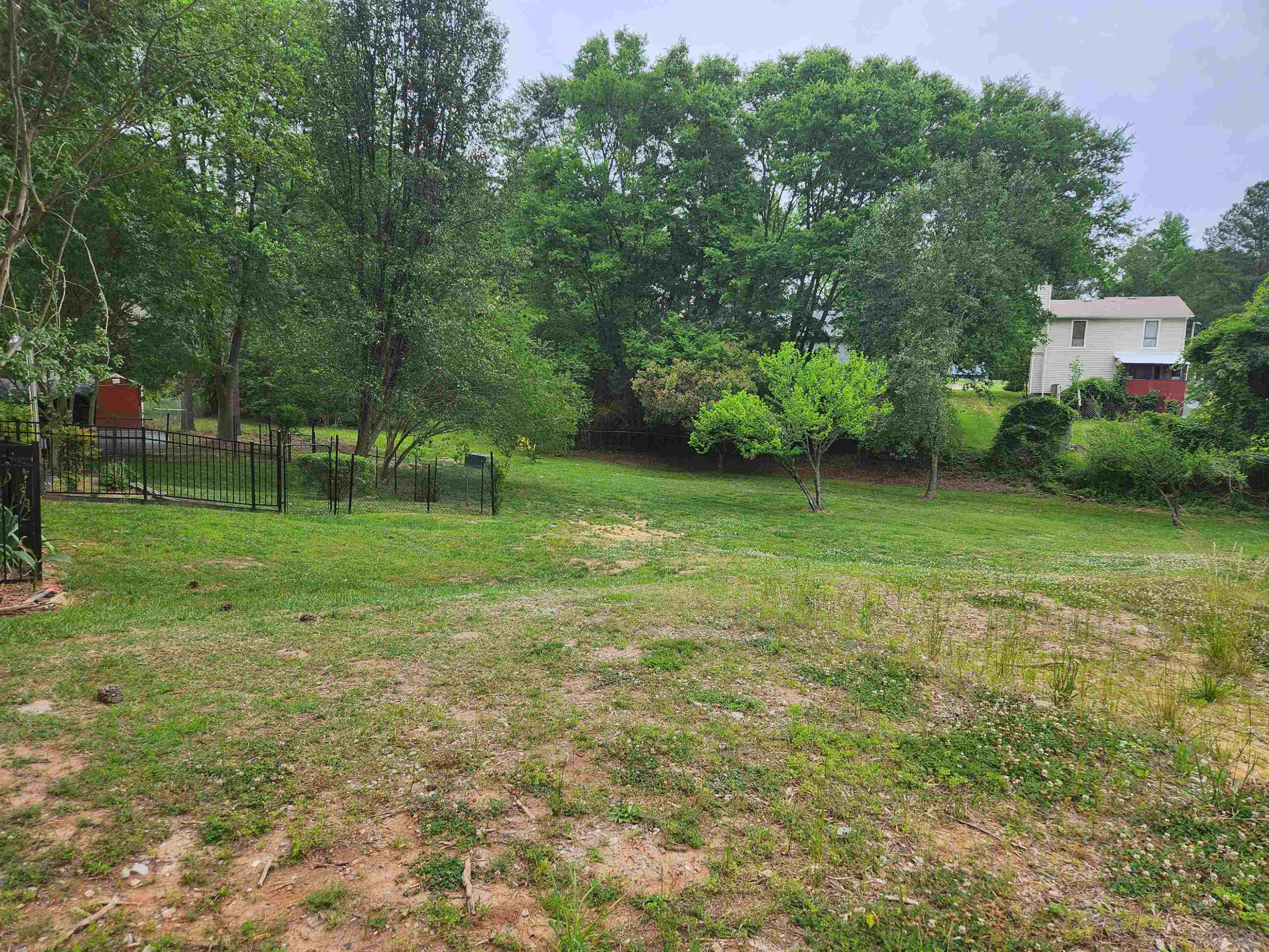 3613 B Suffolk Street Property Photo 32