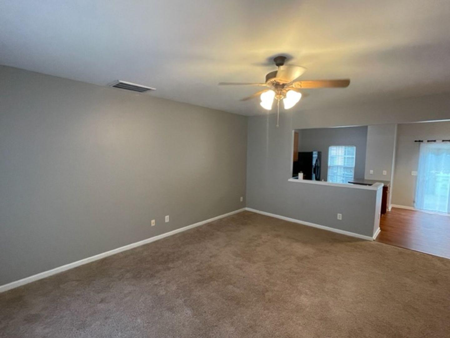 8307 Clasara Circle Property Photo 4