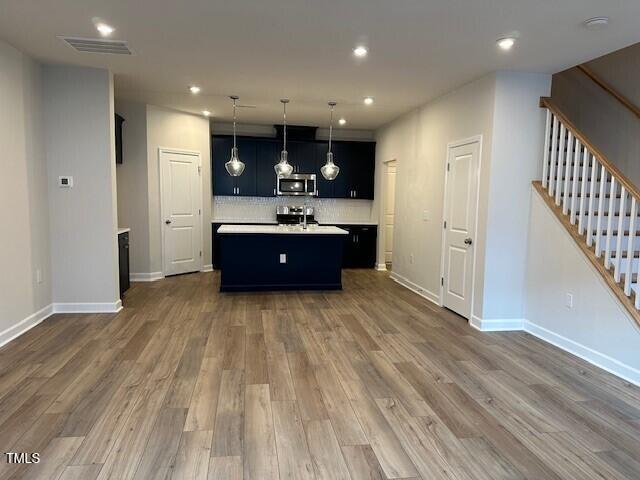 607 Hyperion Alley Property Photo 5