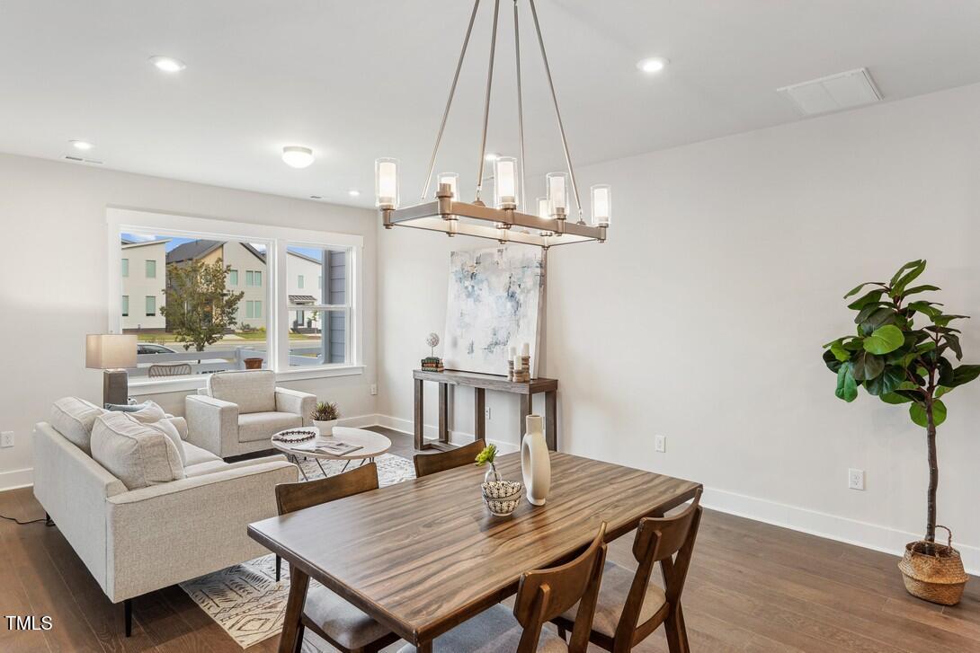 607 Hyperion Alley Property Photo 27