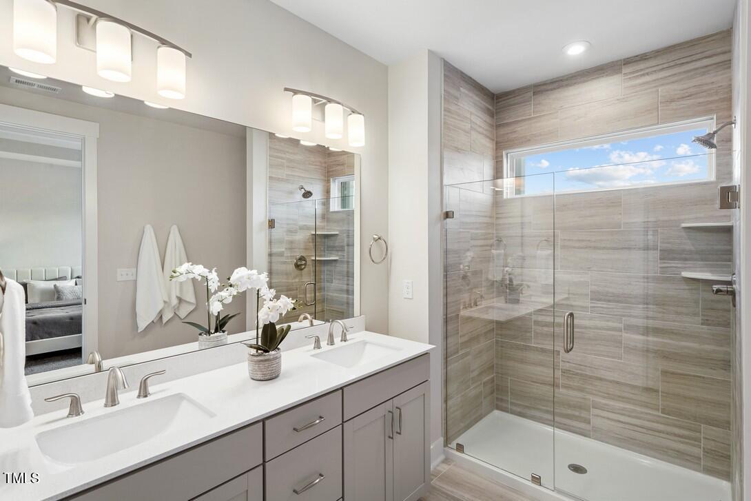 607 Hyperion Alley Property Photo 33