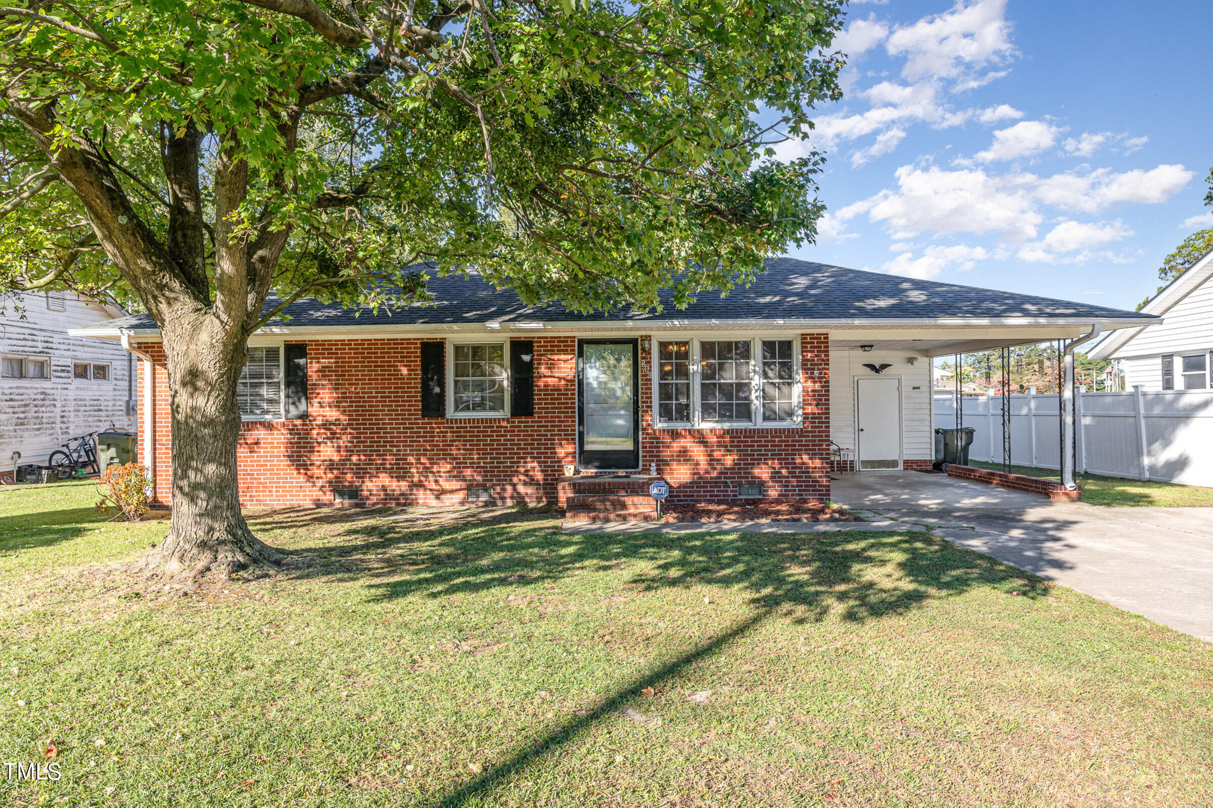 803 Holloman Street Property Photo