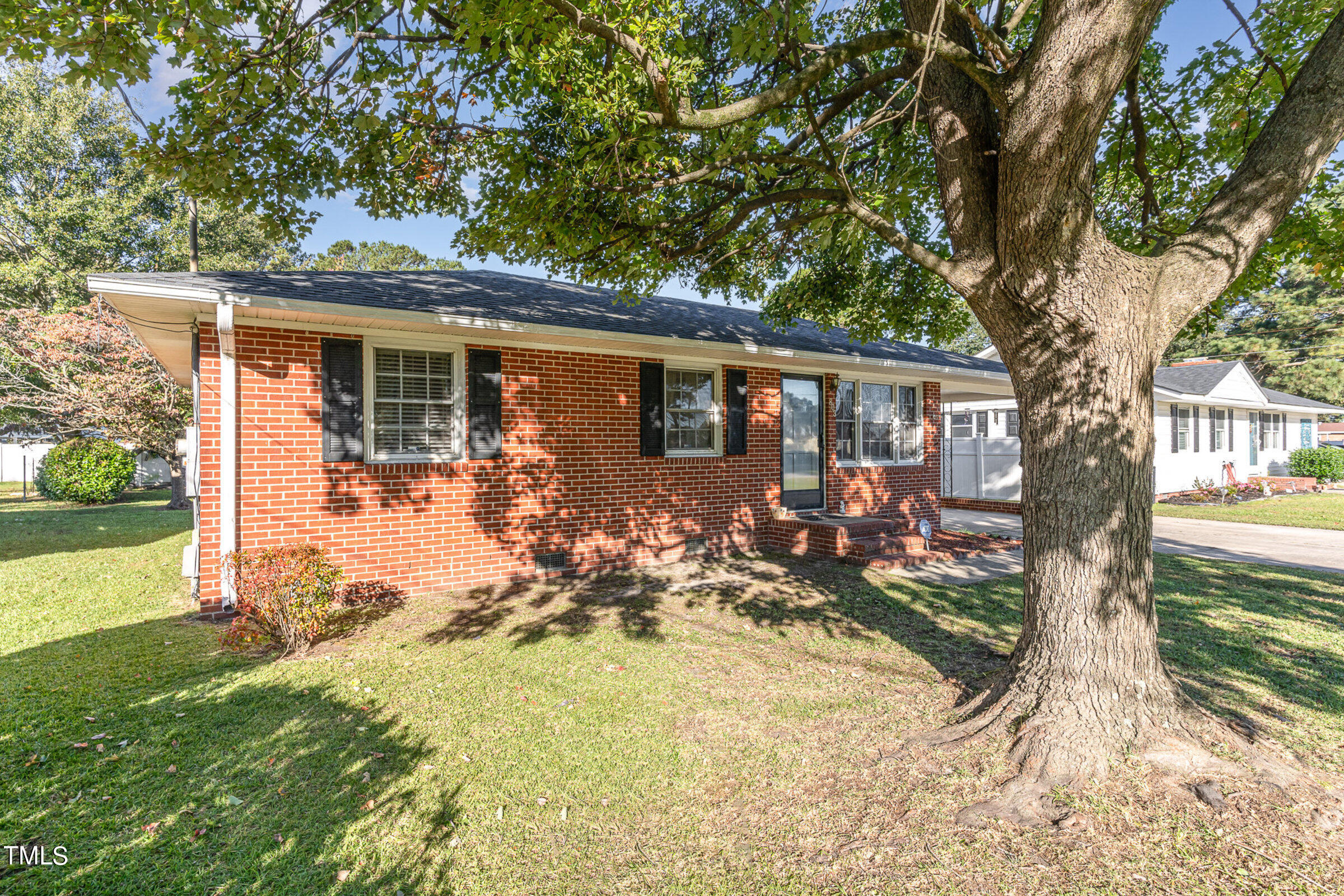 803 Holloman Street Property Photo 2