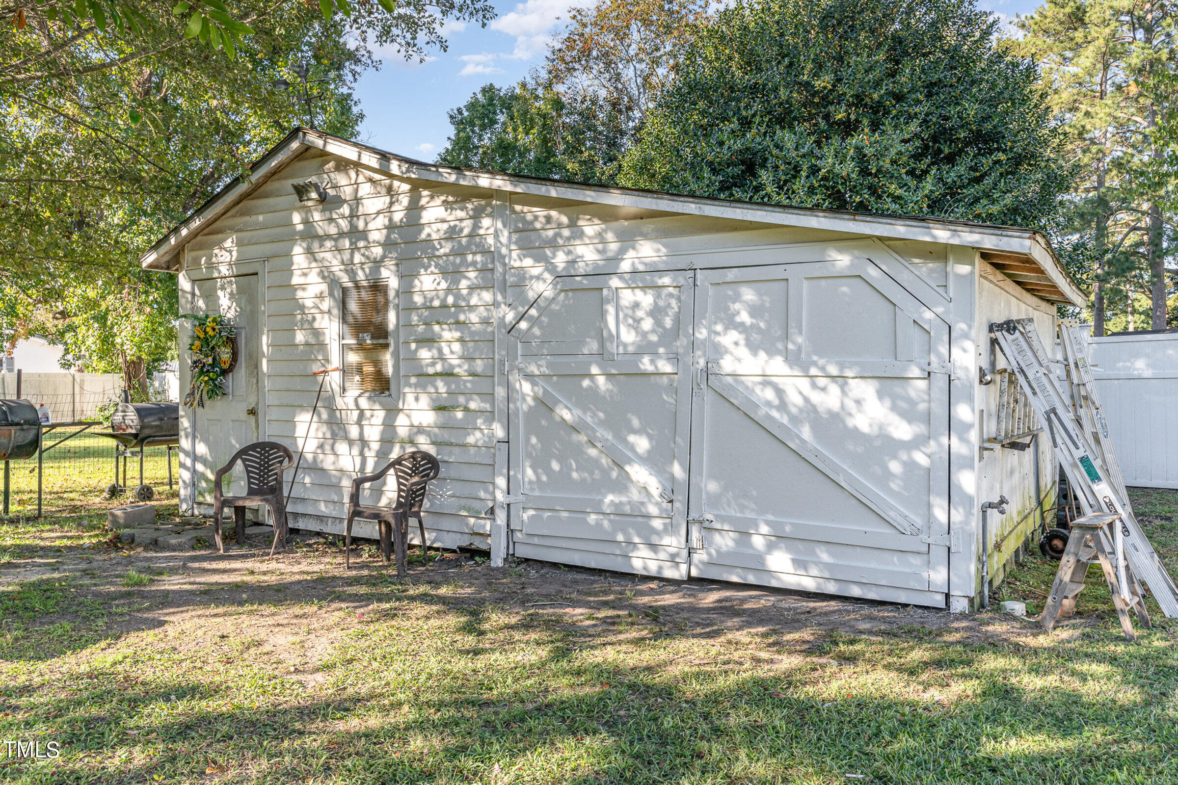 803 Holloman Street Property Photo 20