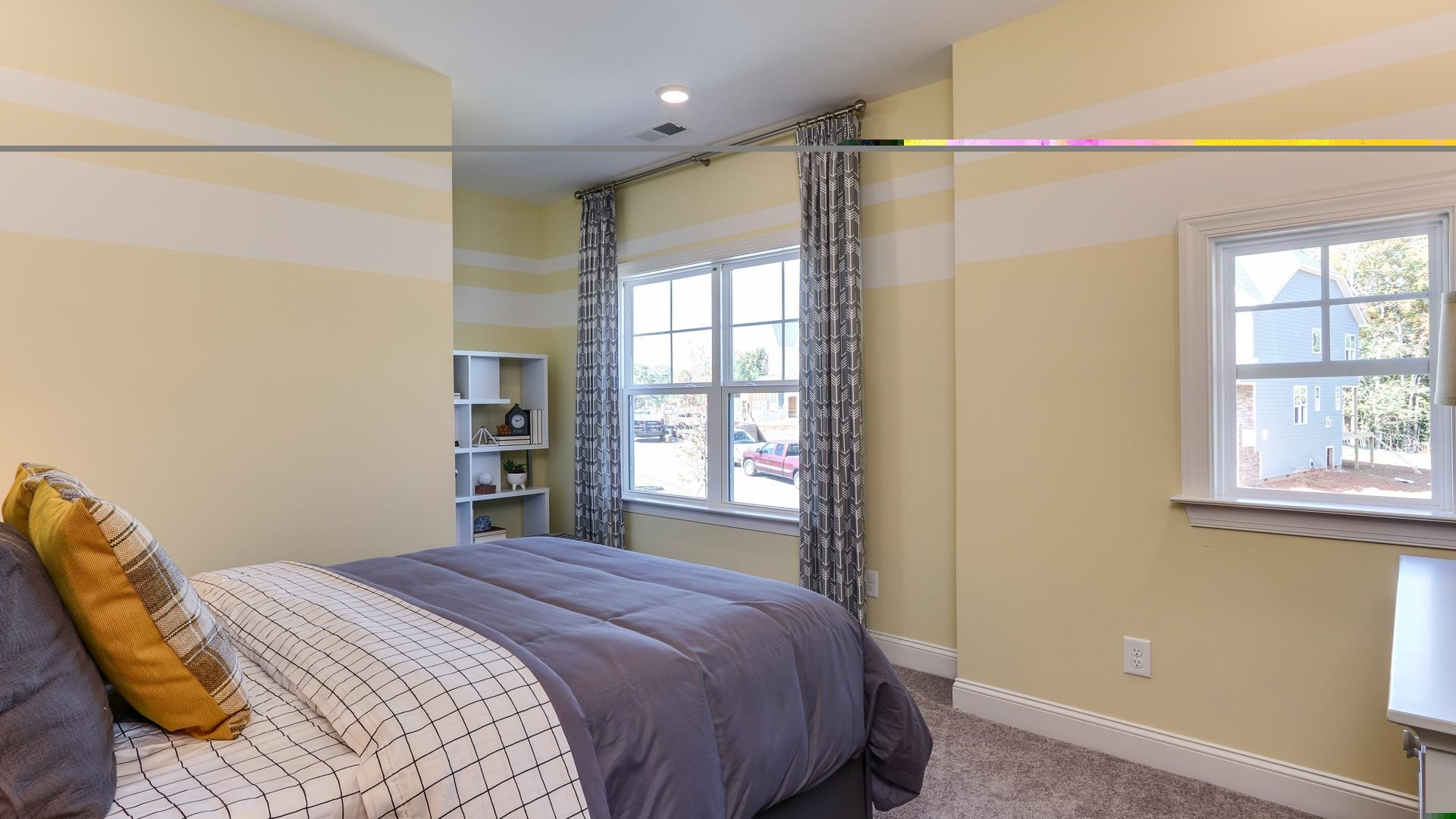 2925 Hanging Valley Way Property Photo 21
