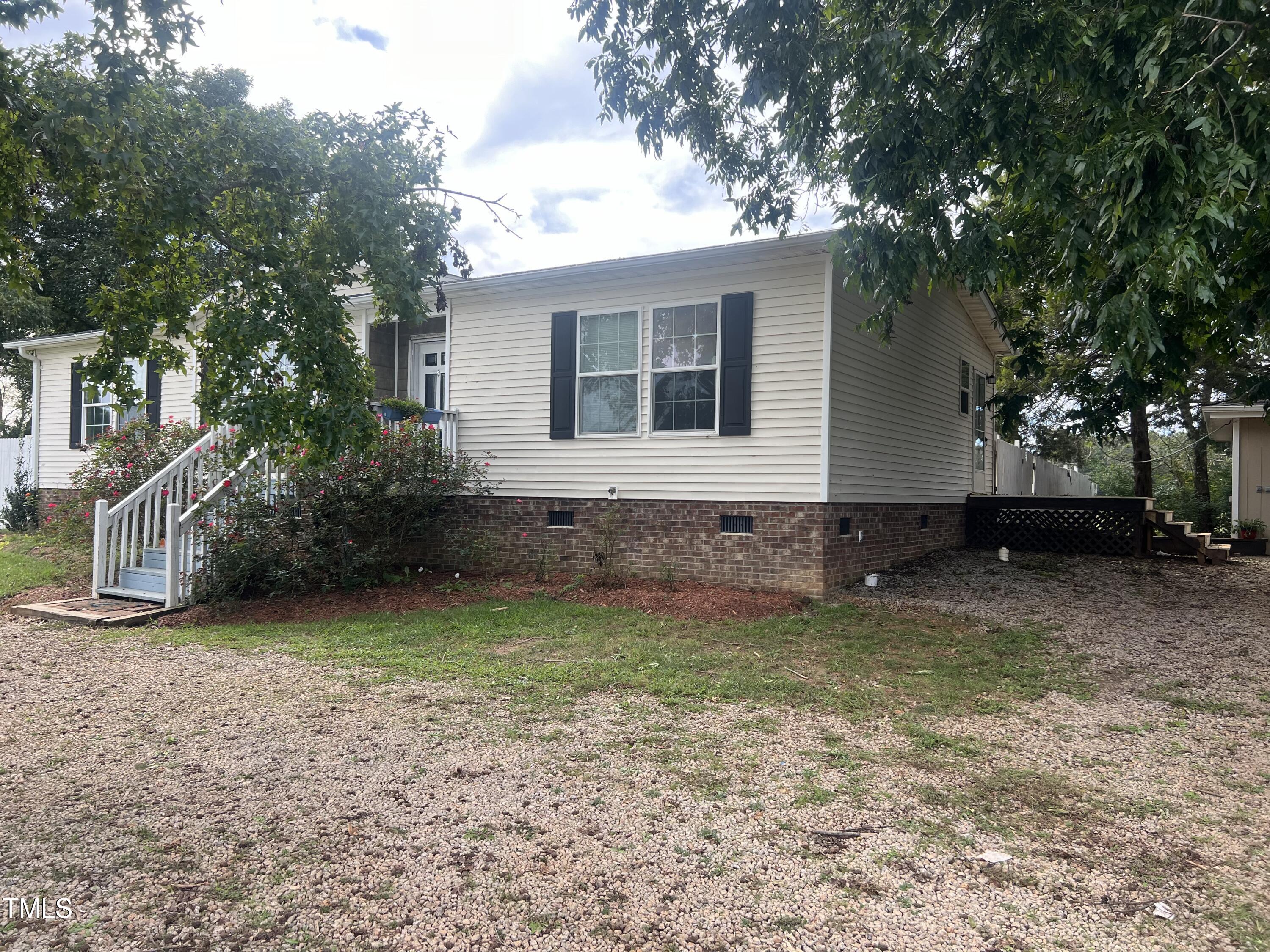 501 Cornwallis Road Property Photo 3