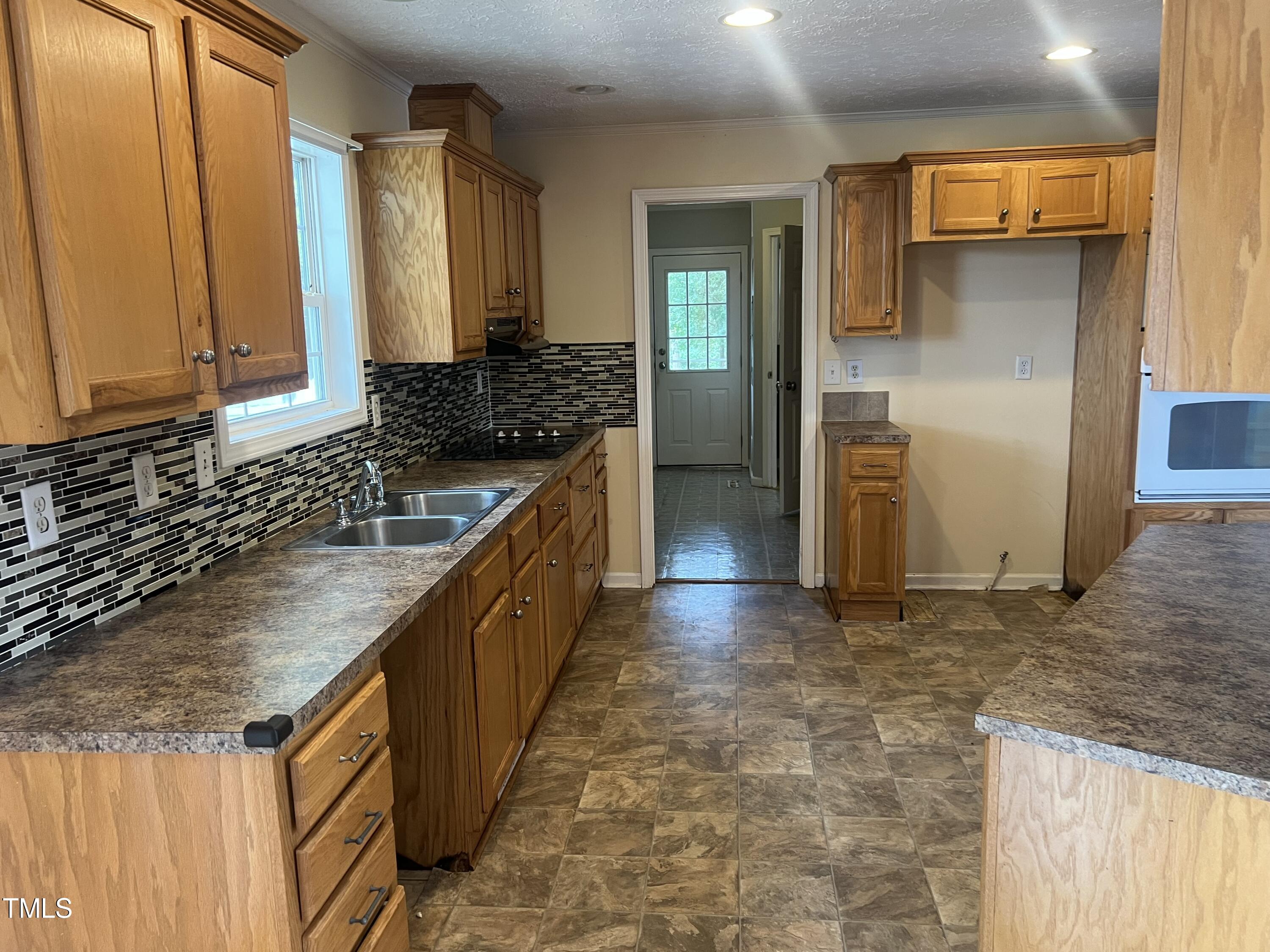 501 Cornwallis Road Property Photo 21