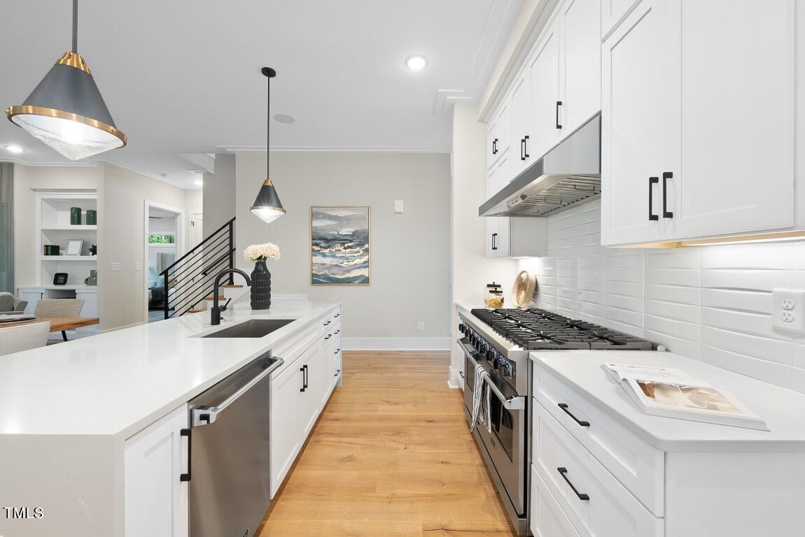 7800 Ailesbury Road Property Photo 4