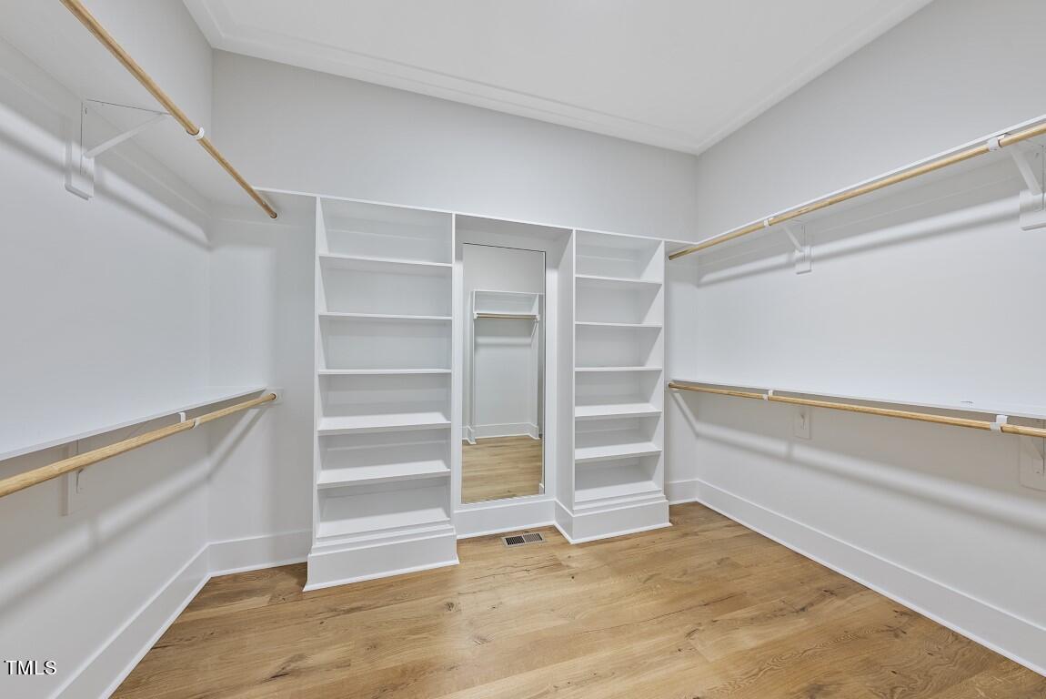7800 Ailesbury Road Property Photo 20