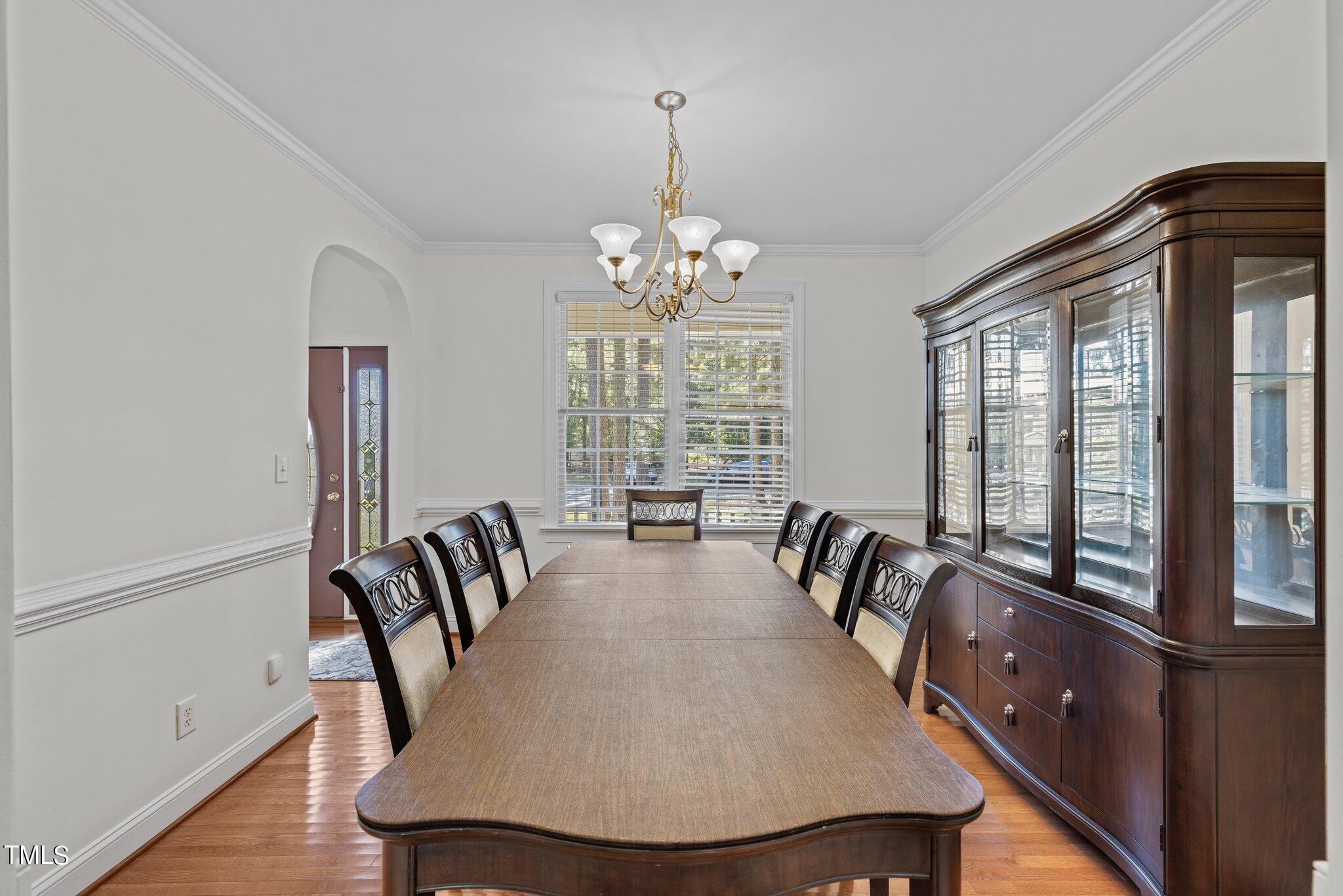 2 Piney Ridge Court Property Photo 4