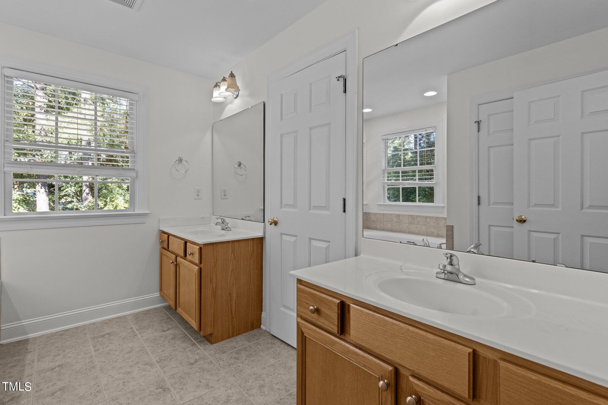 2 Piney Ridge Court Property Photo 22