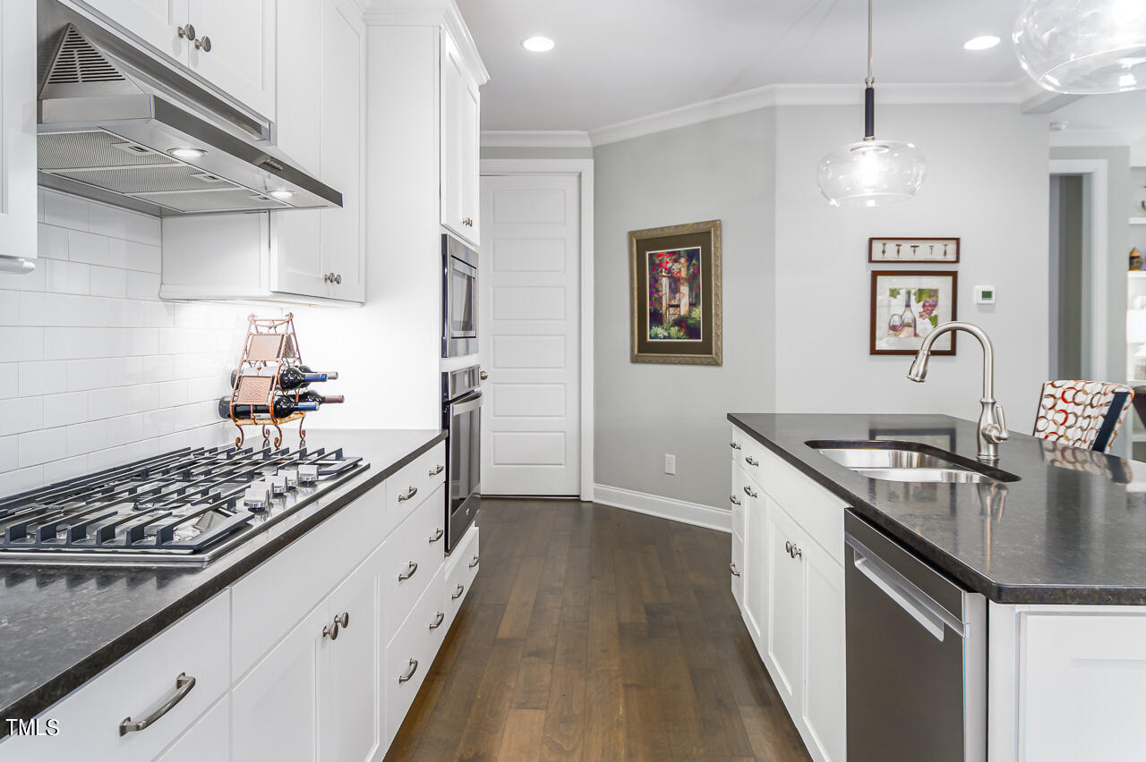 1704 Castling Court Property Photo 4