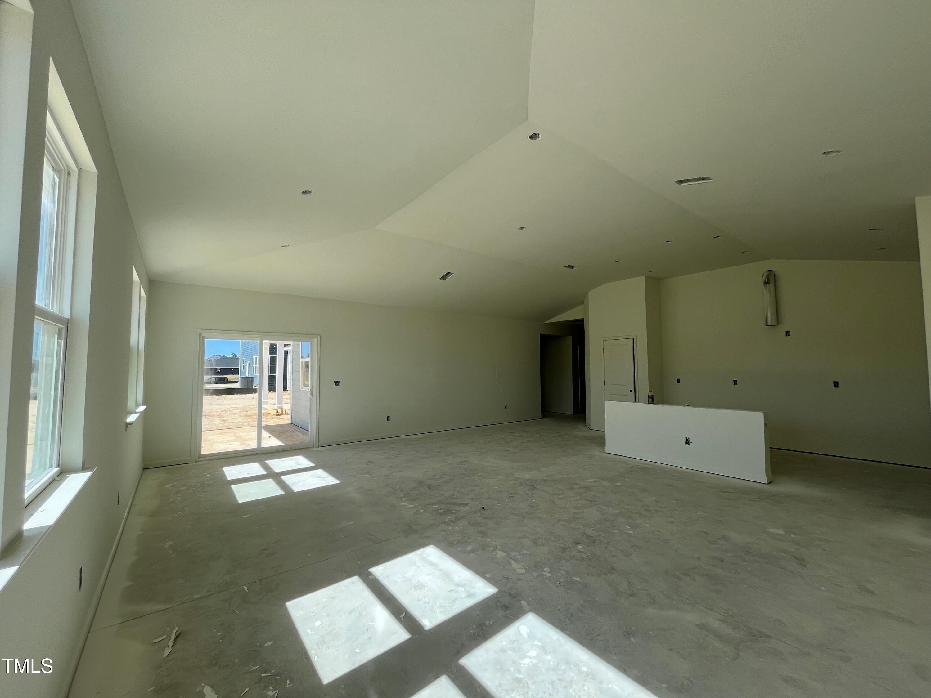 77 Frasier Fir Way Property Photo 4