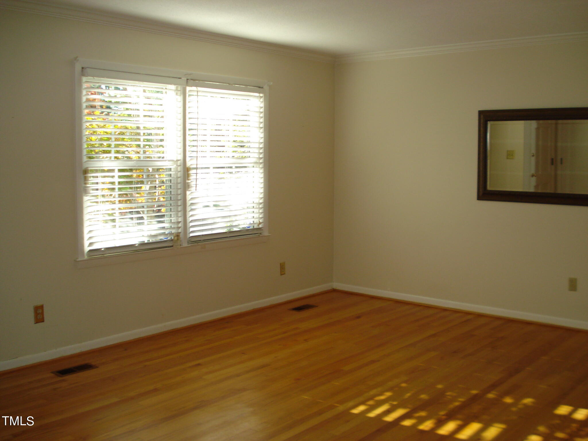 301 Briarcliff Drive Property Photo 4