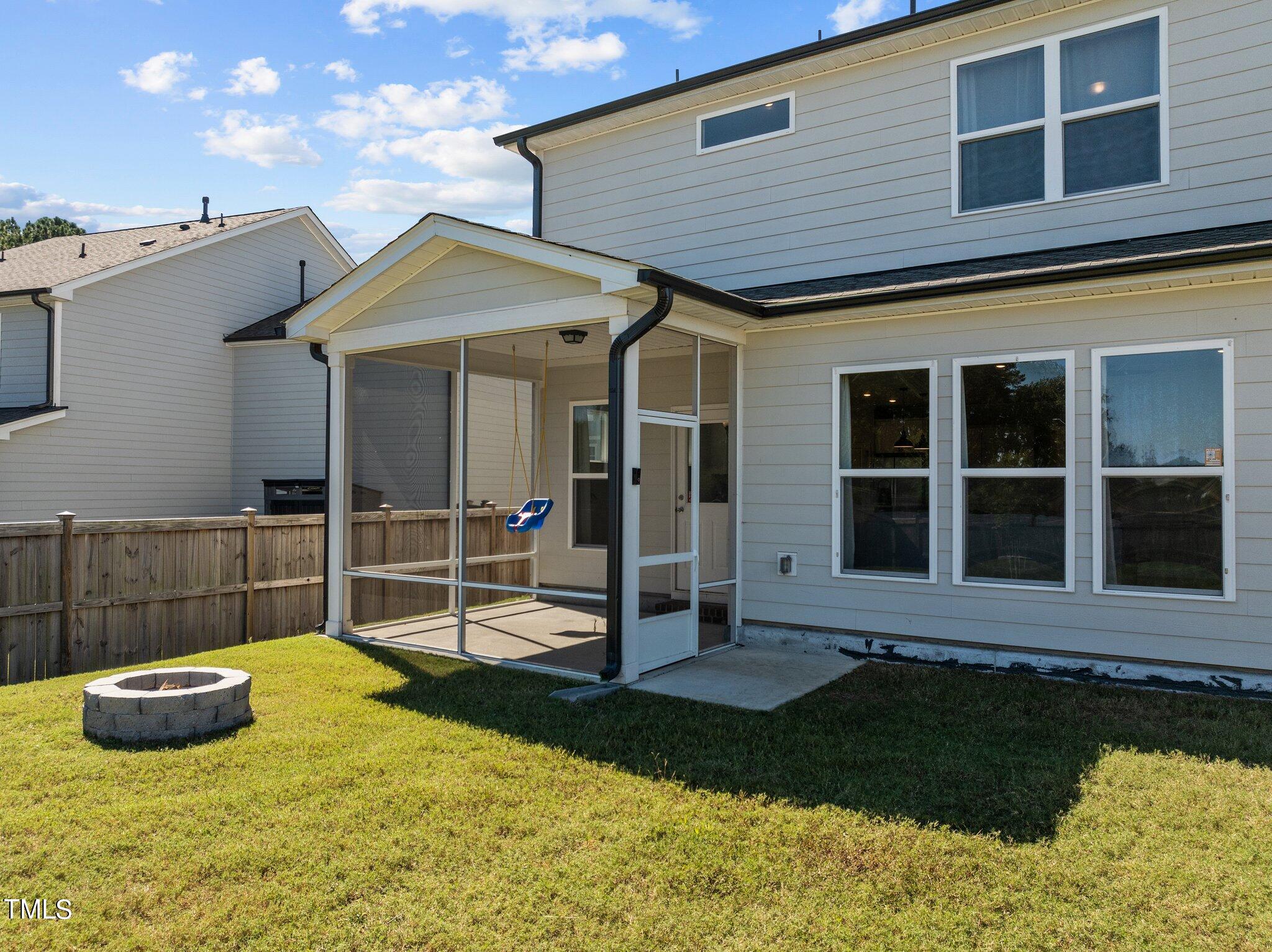 2808 Raddercrest Court Property Photo 9