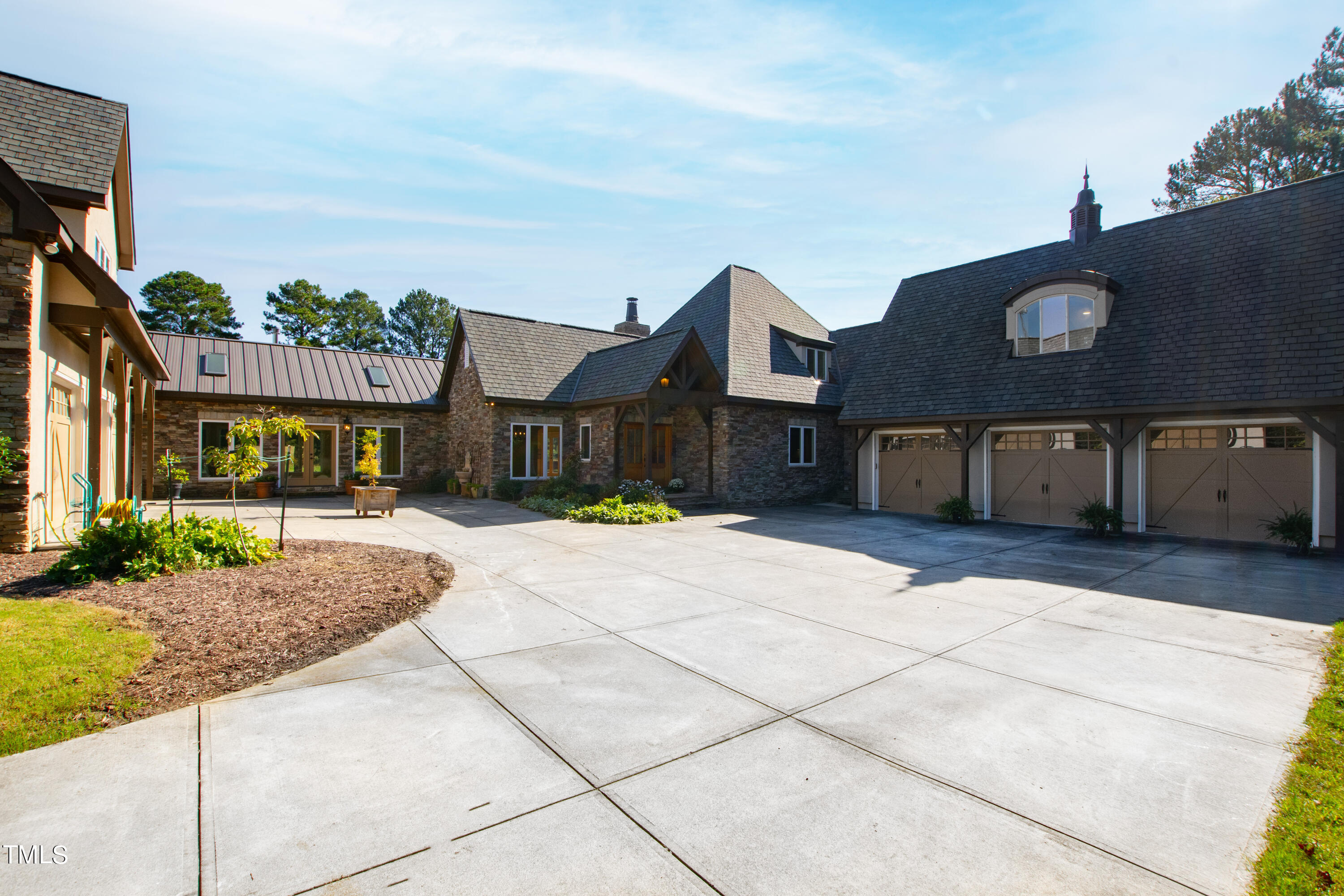 3700 Lark Farm Road Property Photo 5