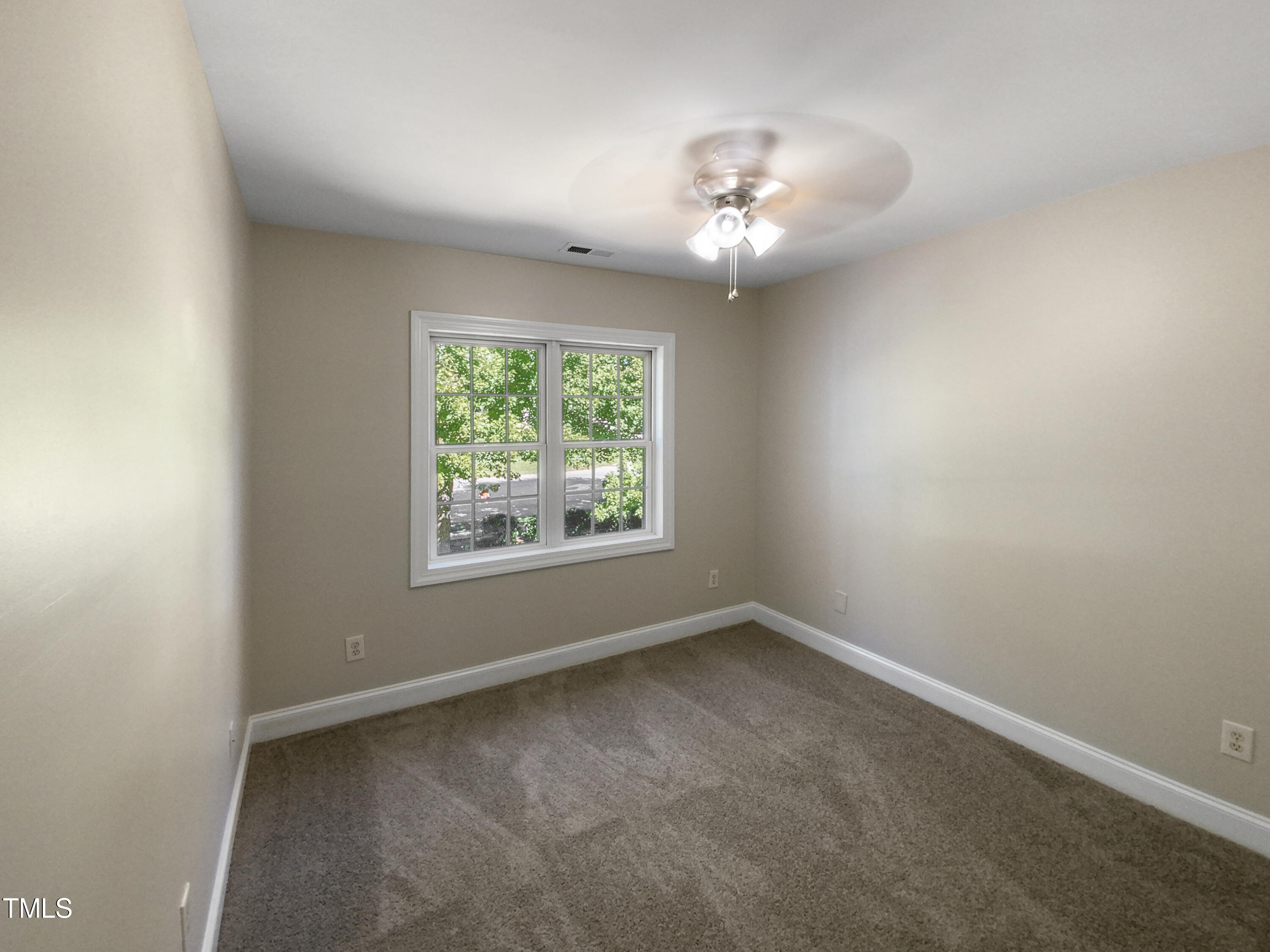 4223 Standing Rock Way Property Photo 5