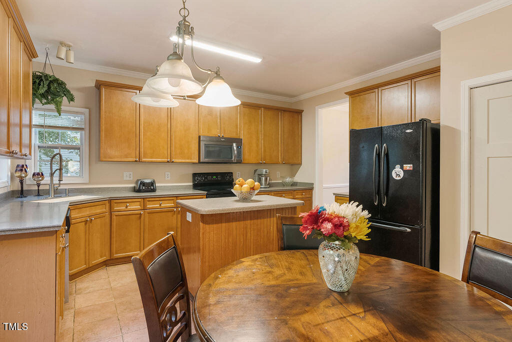 65 Applegate Drive Property Photo 13
